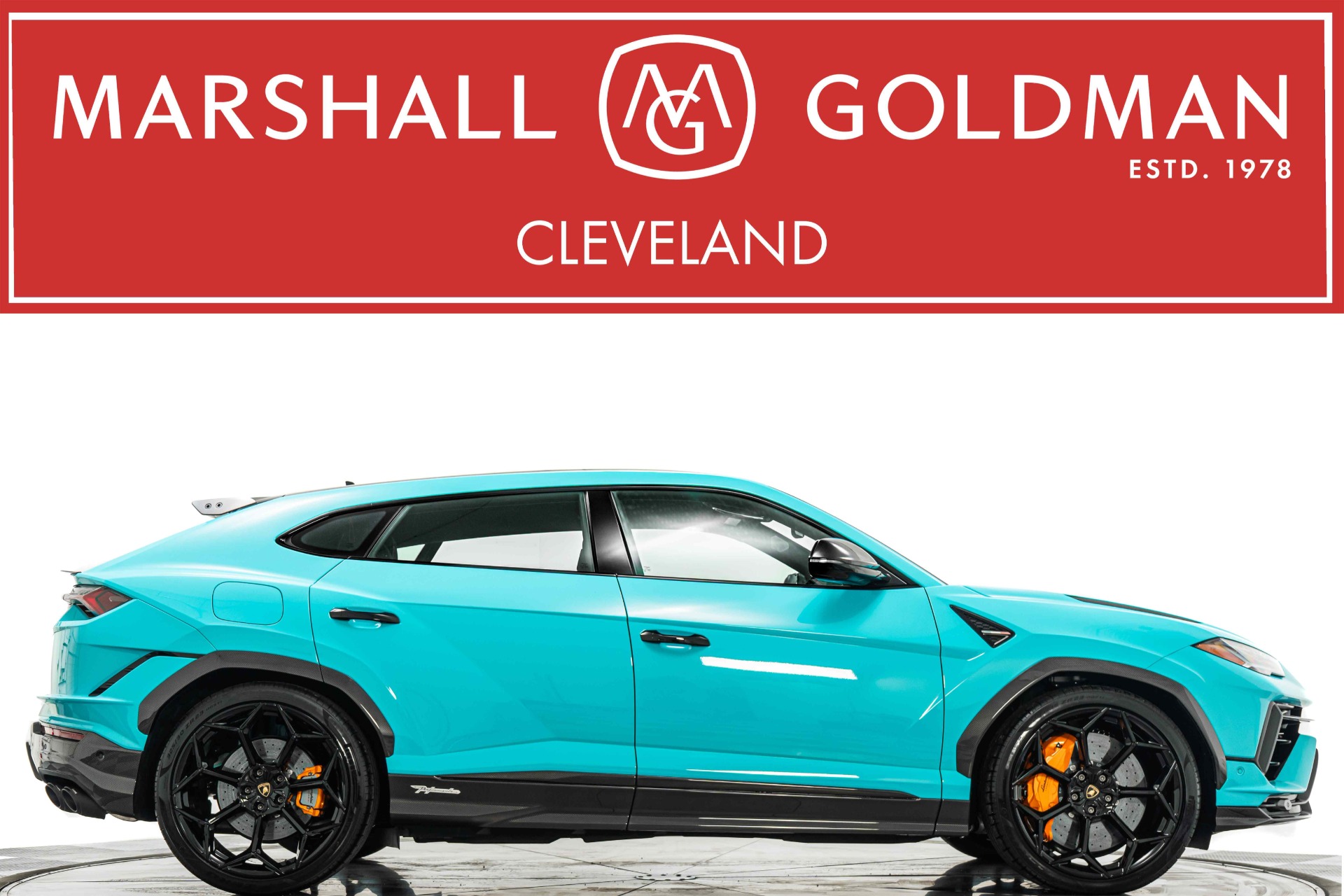 2024 Lamborghini Urus Performante -Ad Pesonam Color, Very Low Miles