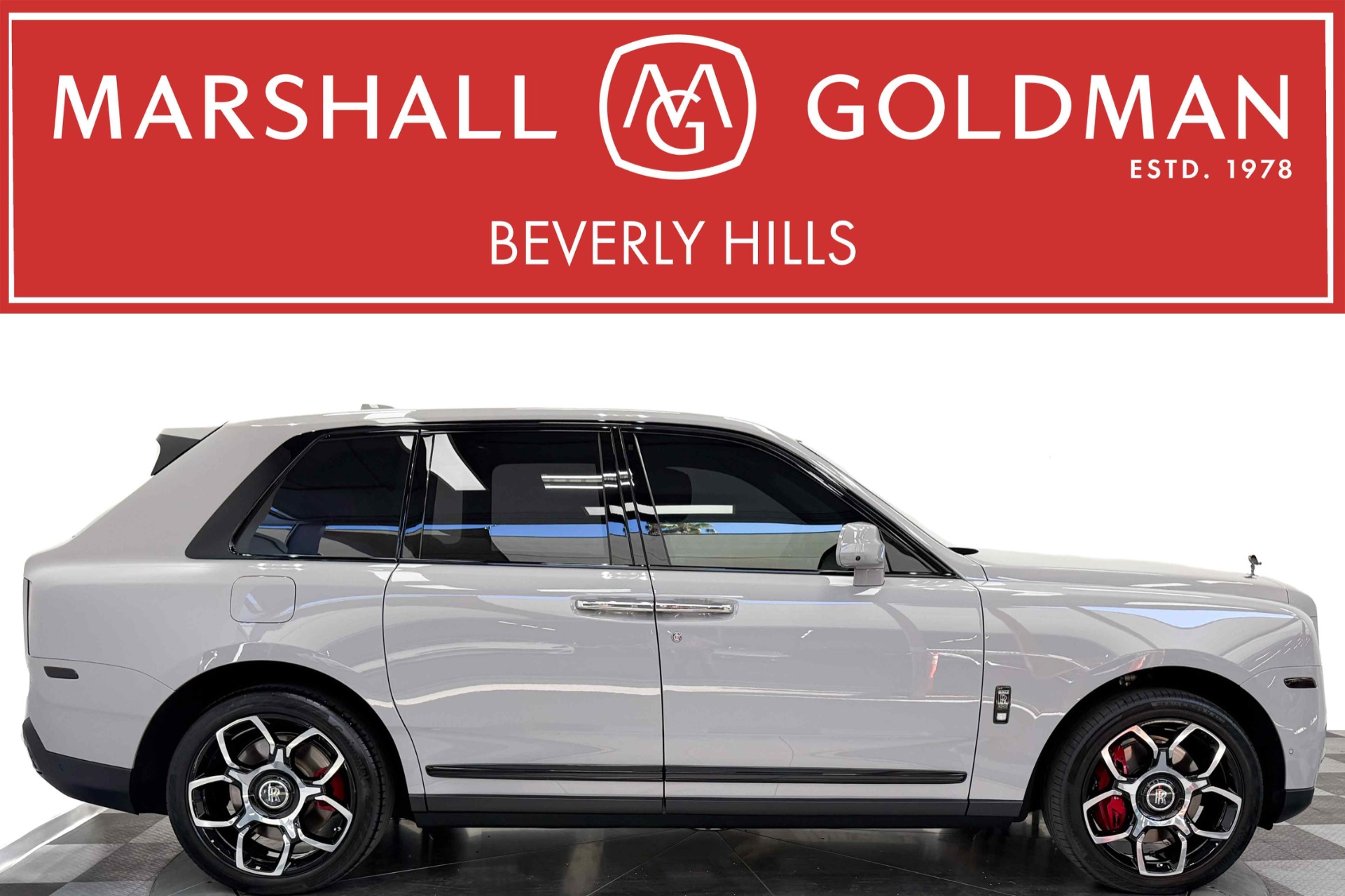2024 Rolls-Royce Cullinan Black Badge -Immersive Rear Seating, Rear Theatre Configuration