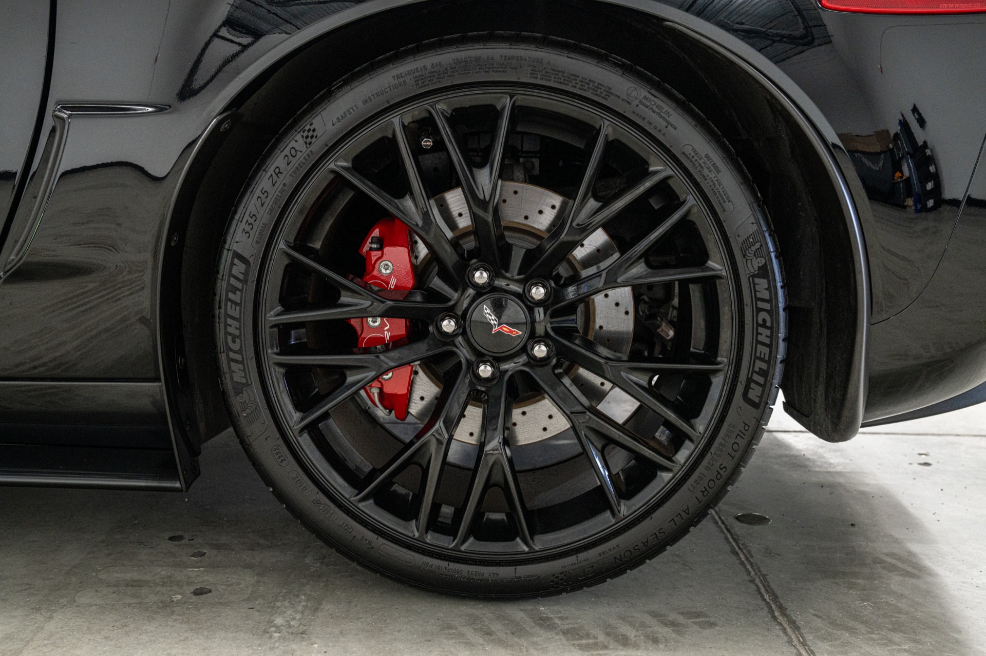 2013 Corvette Z06 -3LZ Trim, Carbon Fiber Package, Low Miles picture #8