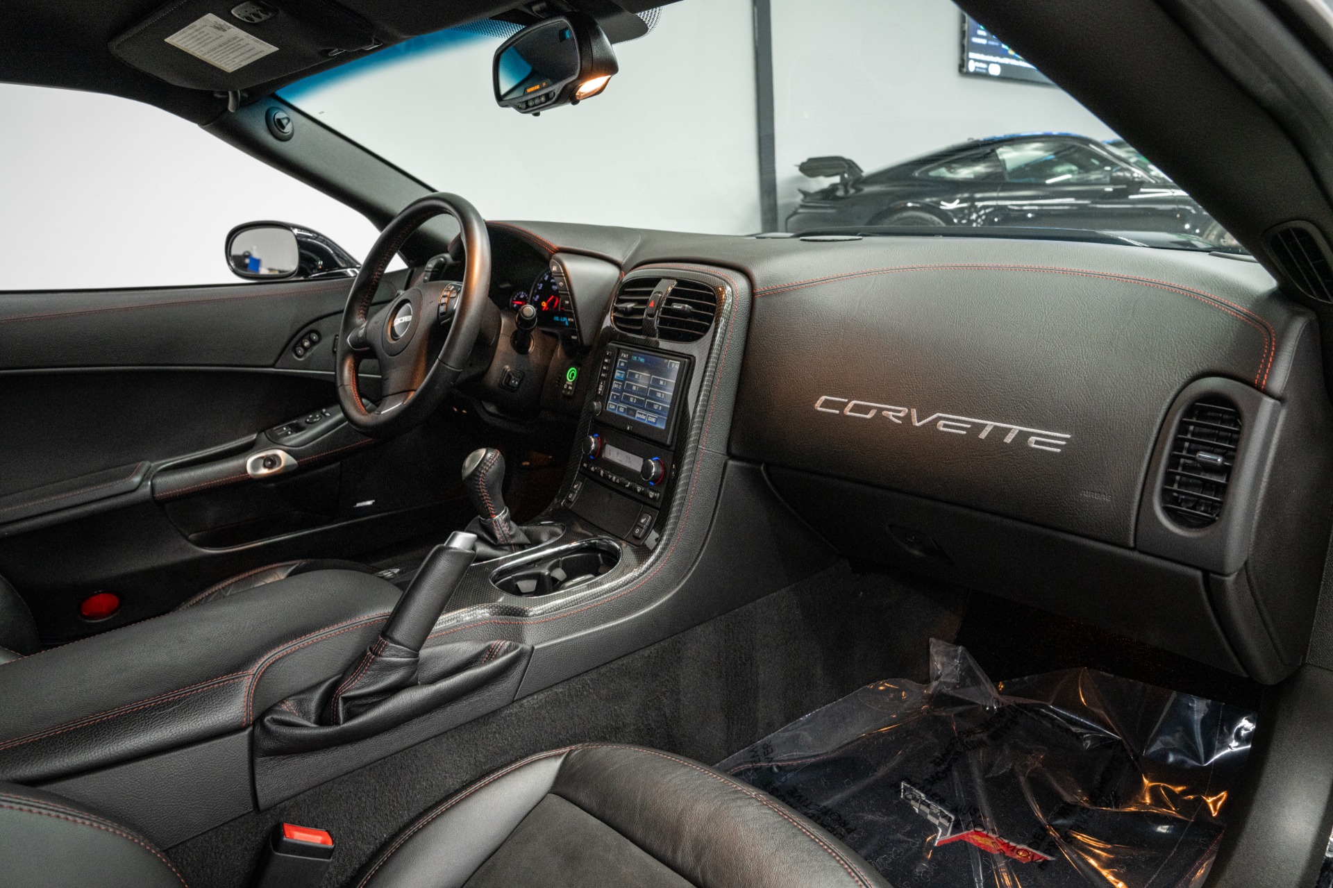 2013 Corvette Z06 -3LZ Trim, Carbon Fiber Package, Low Miles picture #11