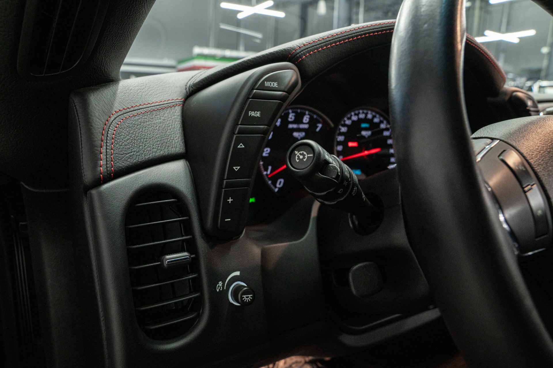 2013 Corvette Z06 -3LZ Trim, Carbon Fiber Package, Low Miles picture #26