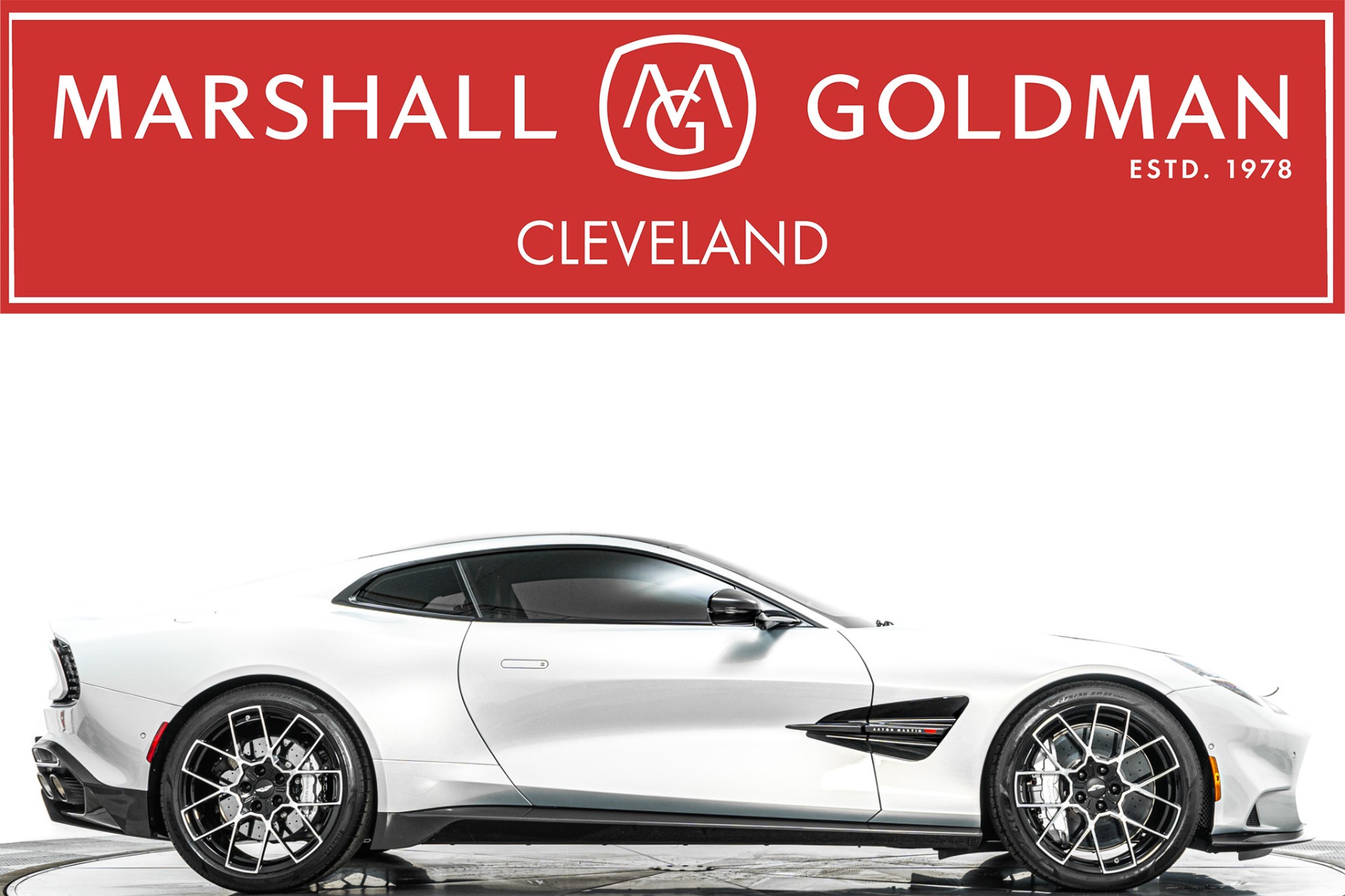 2025 Aston Martin Vanquish Huge $542K MSRP, Low Miles, Extensive Carbon Fiber