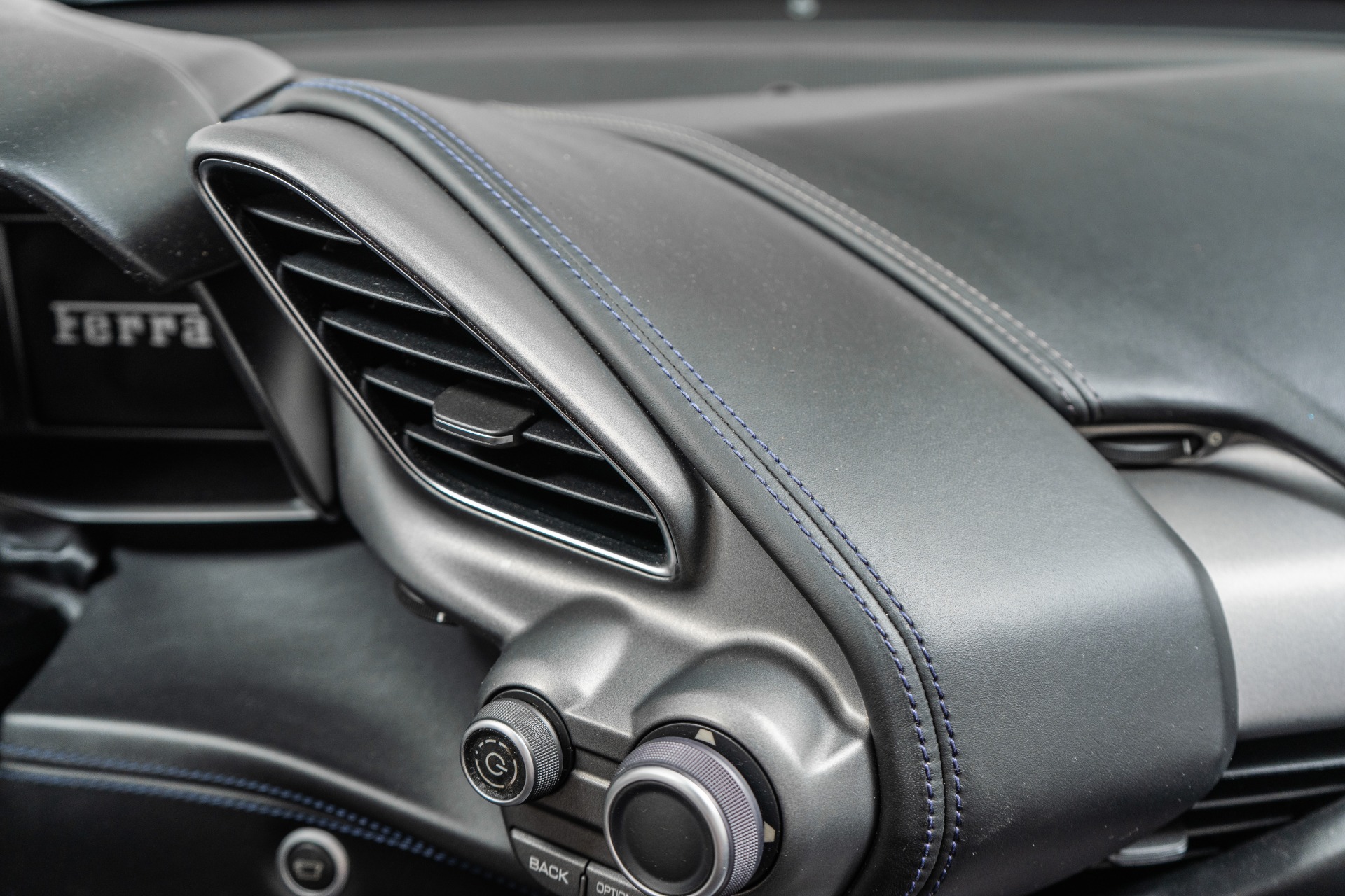 2017 488 Spider -Suspension Lifter, Led Steering Wheel picture #27