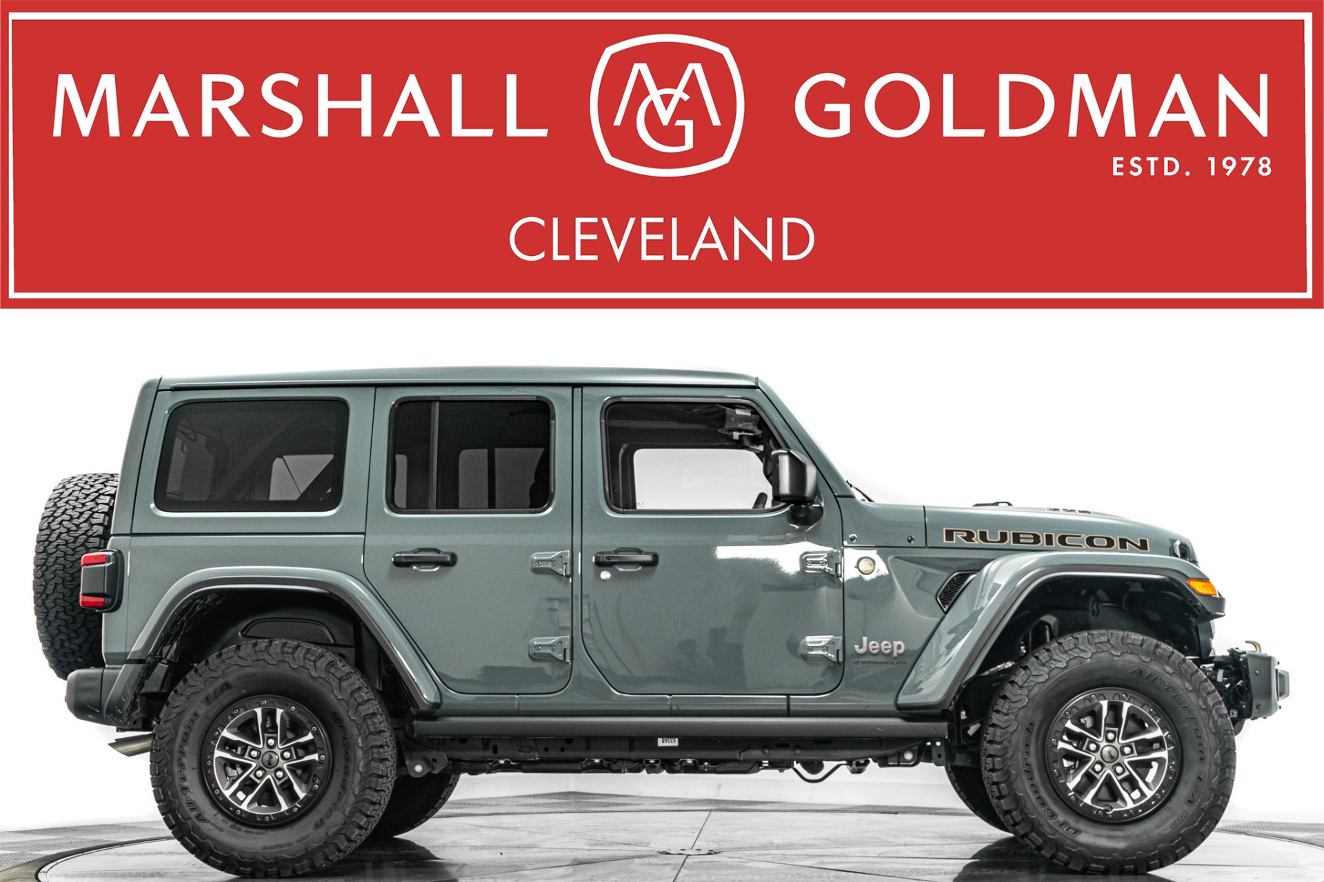 2024 Jeep Wrangler Rubicon 392 -Low Miles, Sky One-Touch Roof