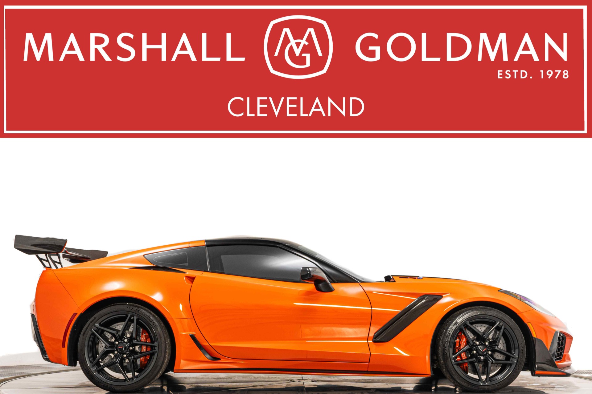 2019 Chevrolet Corvette ZR1 -Sebring range Studio Design Package, 3ZR Package