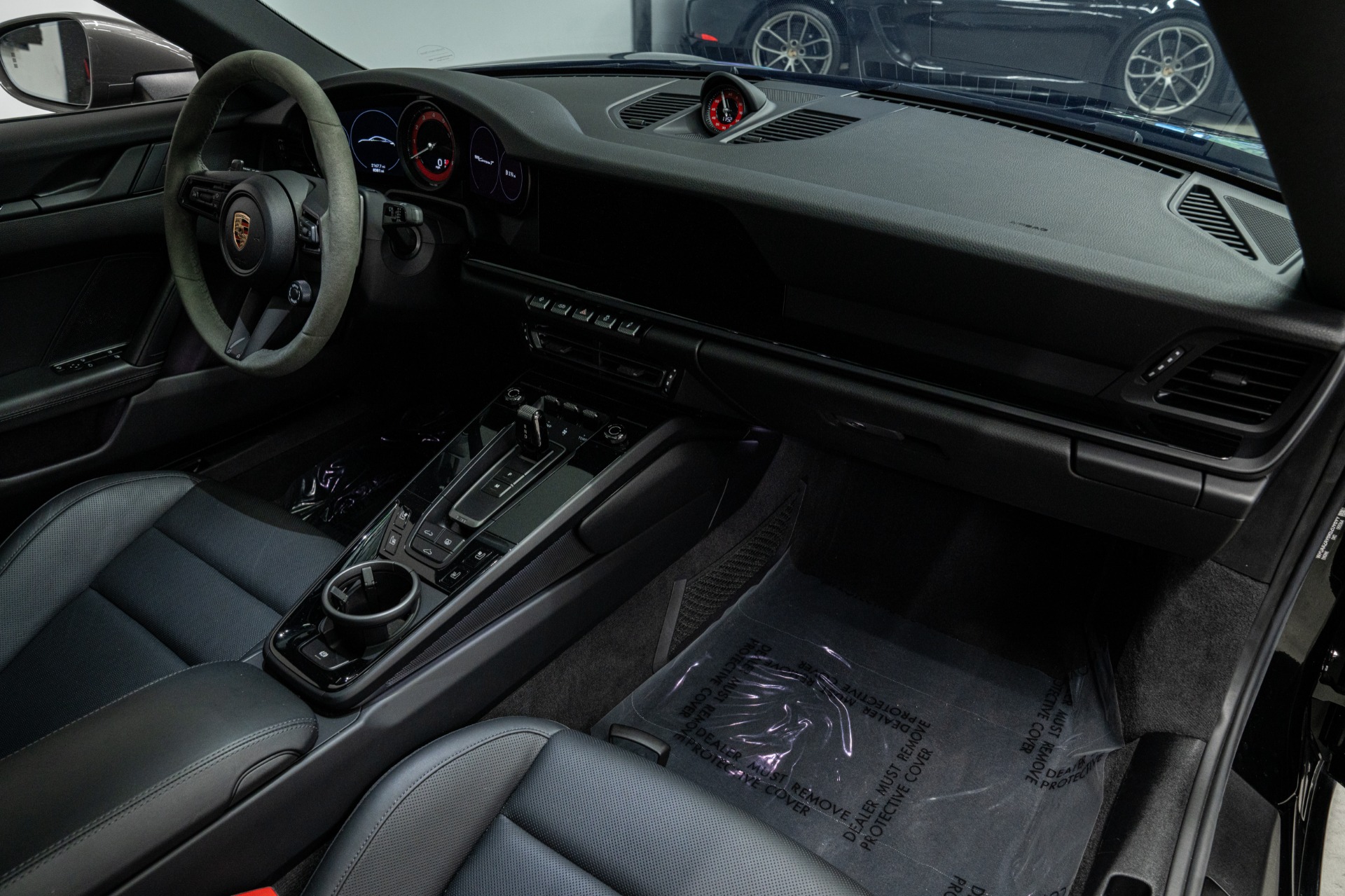 2024 911 Carrera T -Factory Aerokit, Heated And Ventilated Seats picture #11