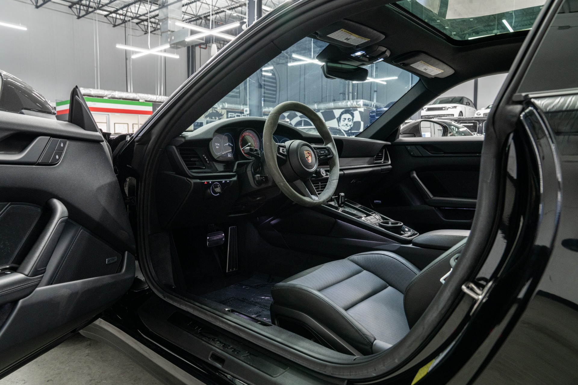 2024 911 Carrera T -Factory Aerokit, Heated And Ventilated Seats picture #20