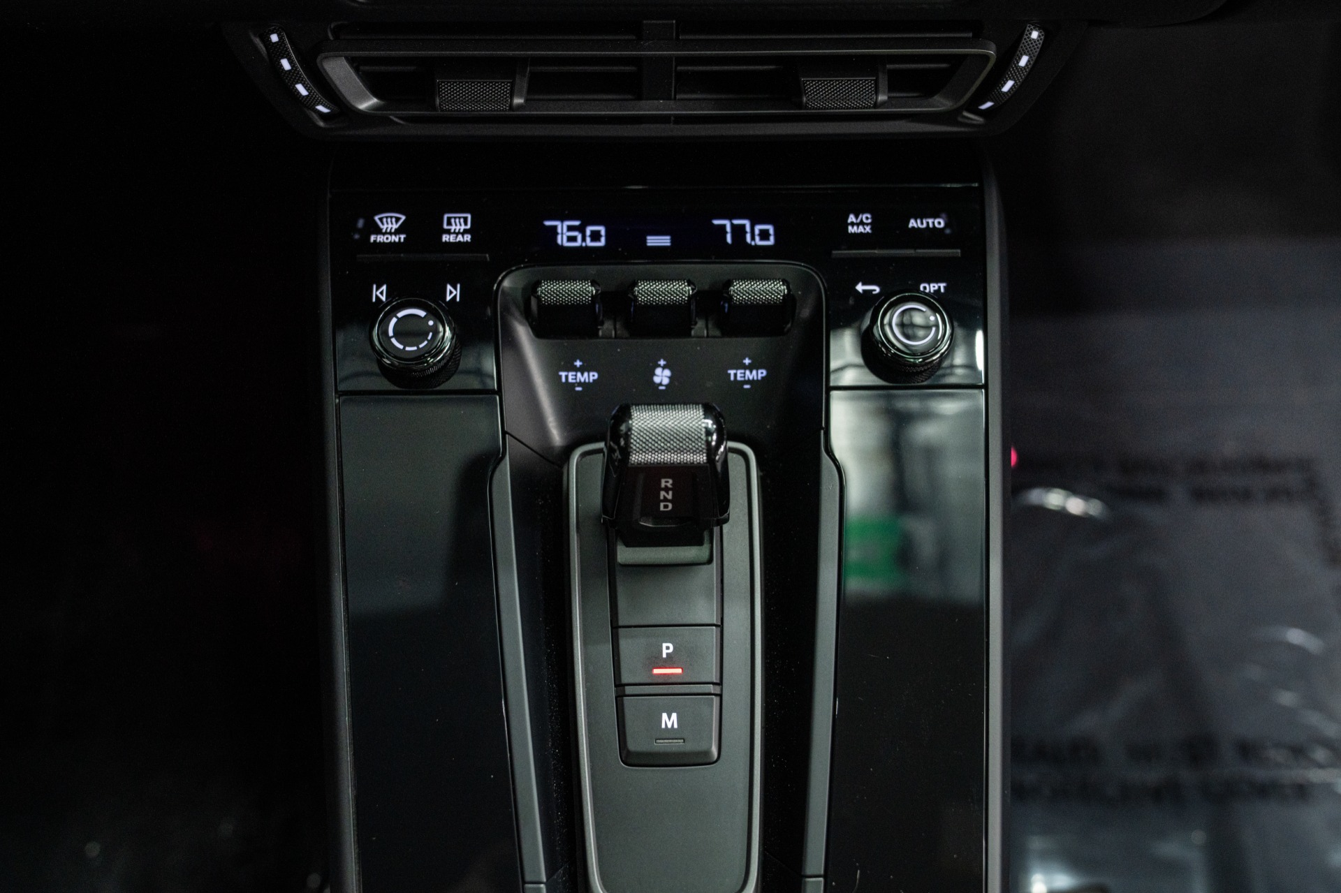 2024 911 Carrera T -Factory Aerokit, Heated And Ventilated Seats picture #29