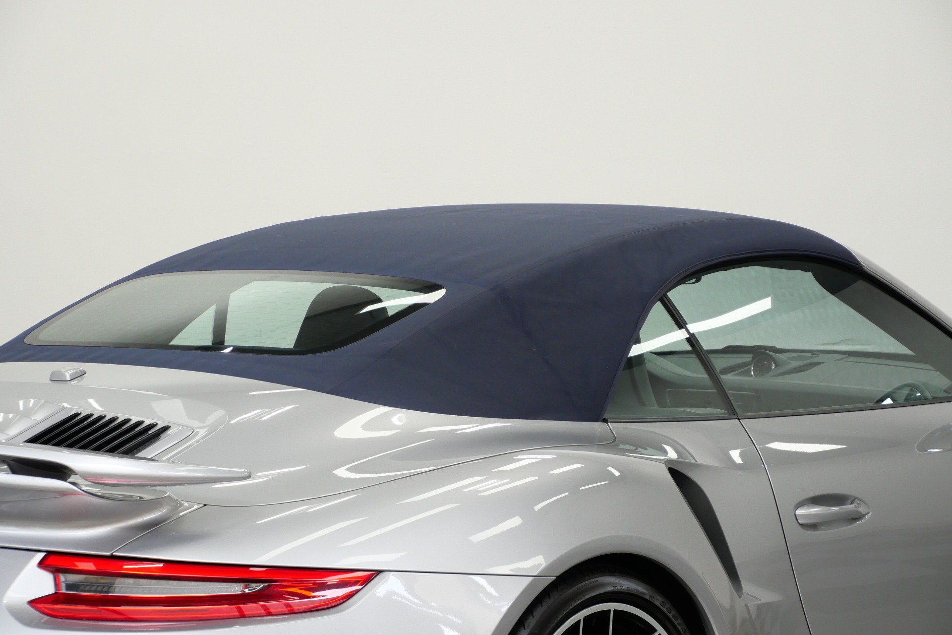 2017 911 Turbo S Cabriolet -580 Horsepower, Heated And Ventilated Seats picture #16