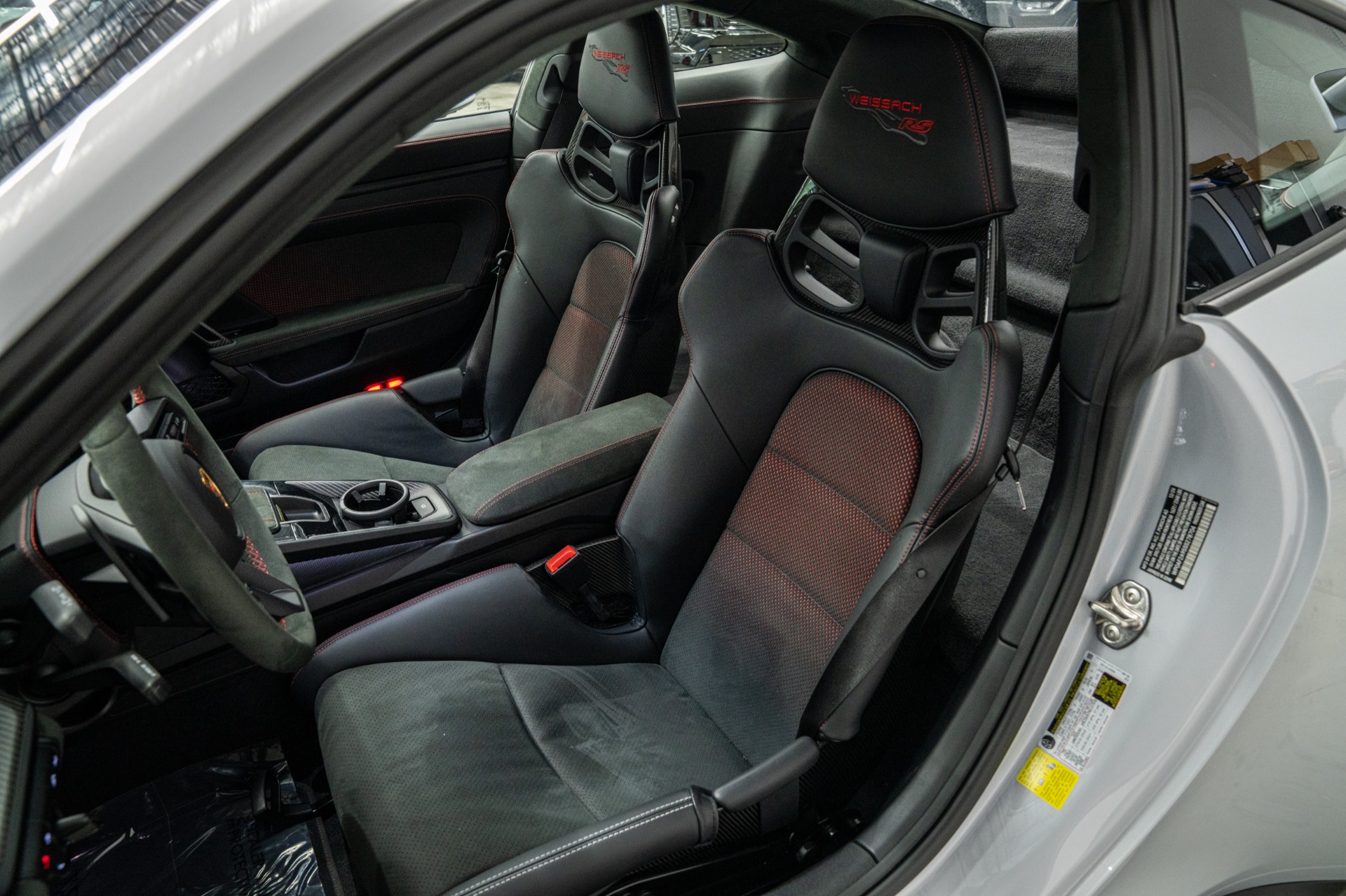 2025 911 GT3 RS -Weissach Package, Carbon Ceramic Brakes, Carbon Fiber Seats picture #22