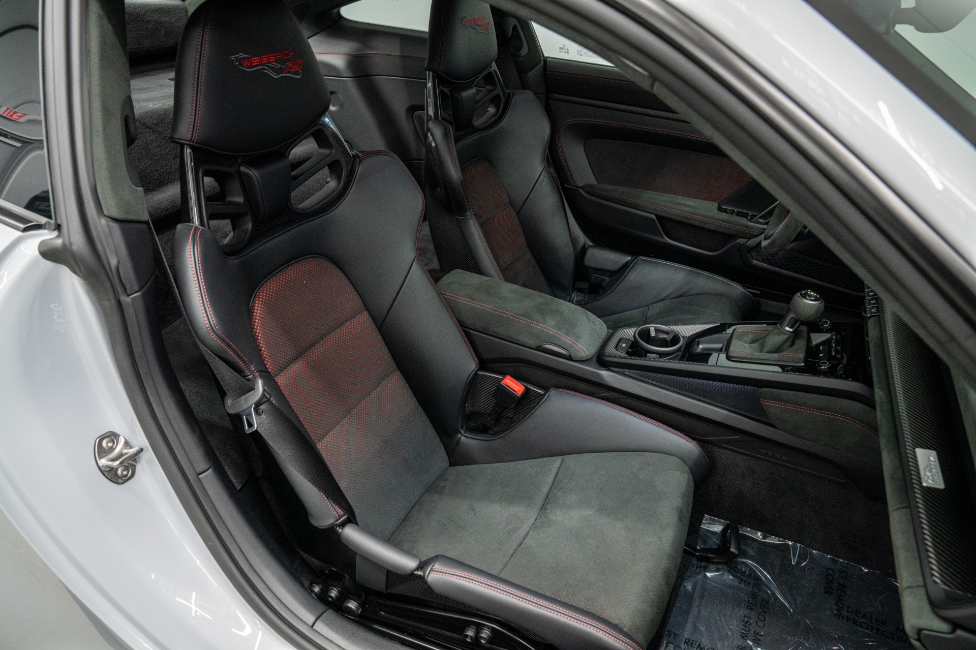 2025 911 GT3 RS -Weissach Package, Carbon Ceramic Brakes, Carbon Fiber Seats picture #23