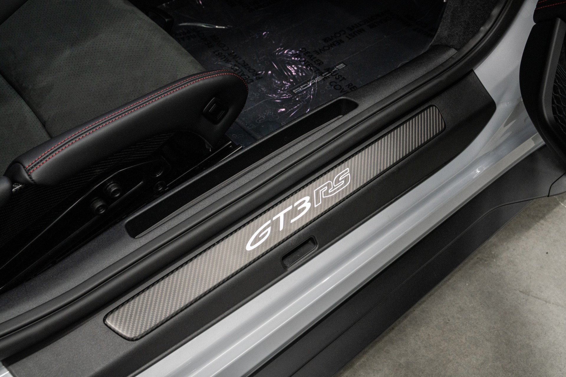 2025 911 GT3 RS -Weissach Package, Carbon Ceramic Brakes, Carbon Fiber Seats picture #24