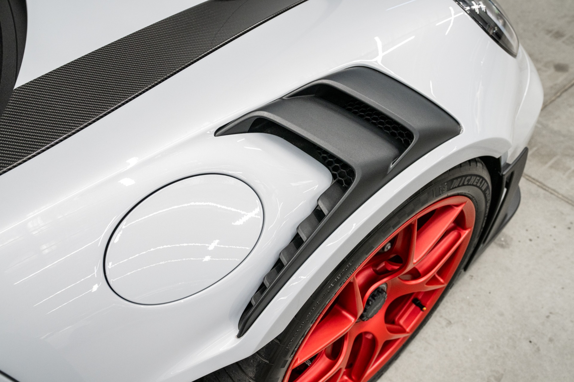 2025 911 GT3 RS -Weissach Package, Carbon Ceramic Brakes, Carbon Fiber Seats picture #25