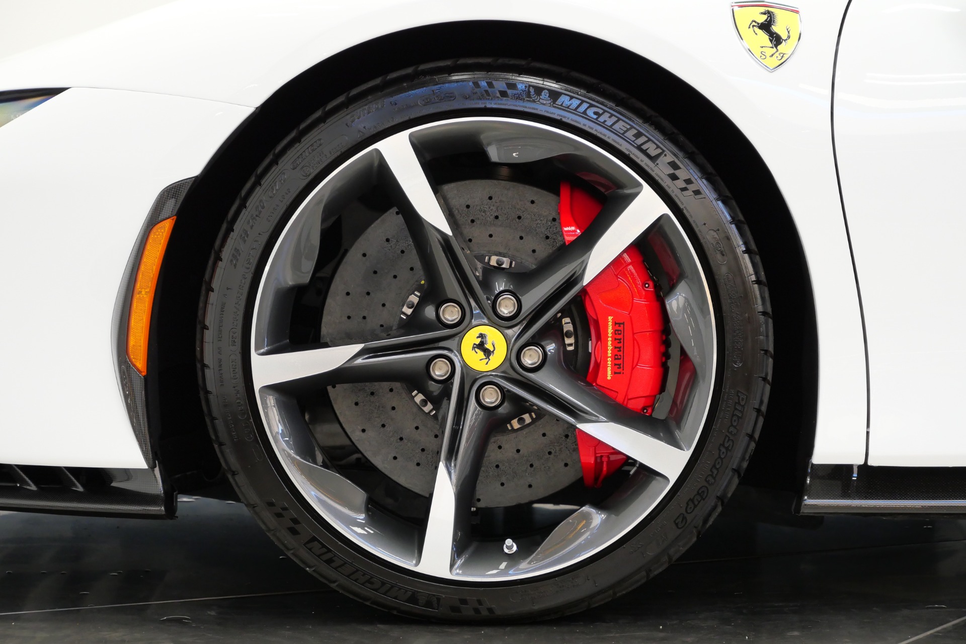 2025 SF90 Spider -$718K MSRP, Two-Tone Exterior, Two-Tone Interior, Extensive Carbon picture #8