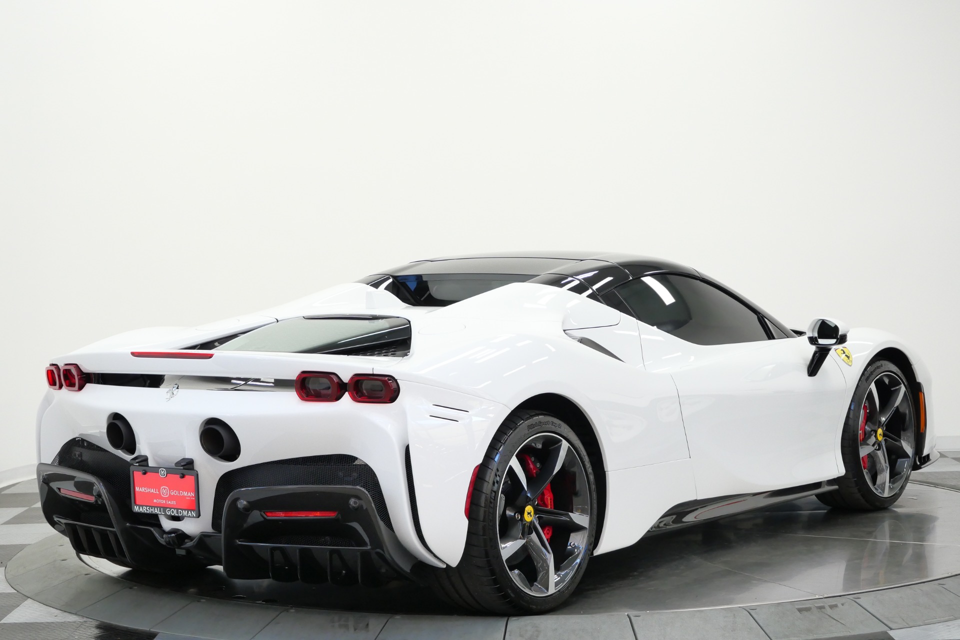 2025 SF90 Spider -$718K MSRP, Two-Tone Exterior, Two-Tone Interior, Extensive Carbon picture #7