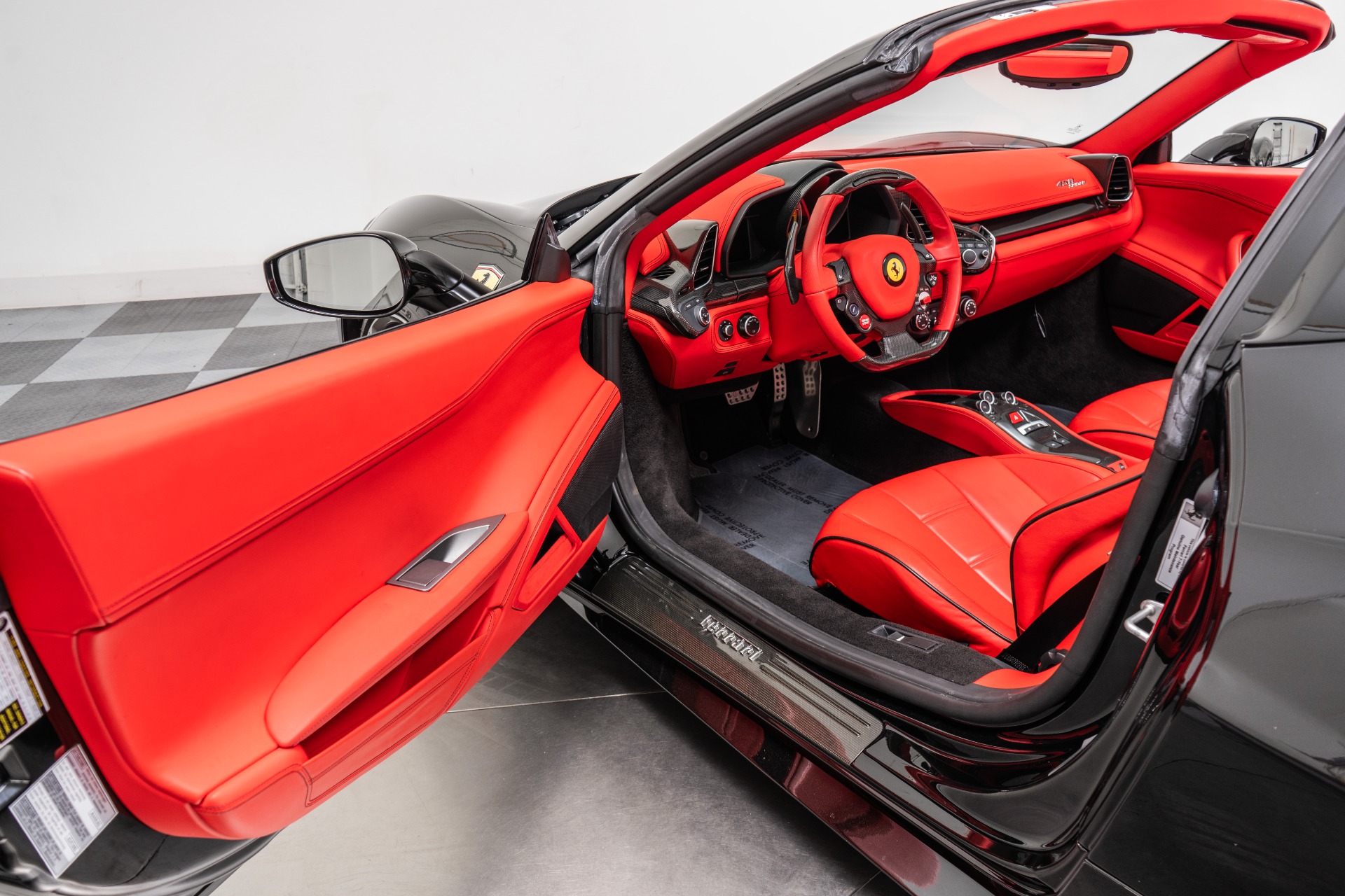 2015 458 Spider - Very Low Miles, Exceptional Condition, Collector Grade picture #20
