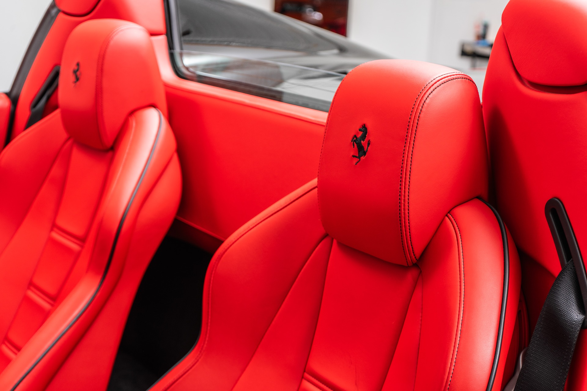 2015 458 Spider - Very Low Miles, Exceptional Condition, Collector Grade picture #23