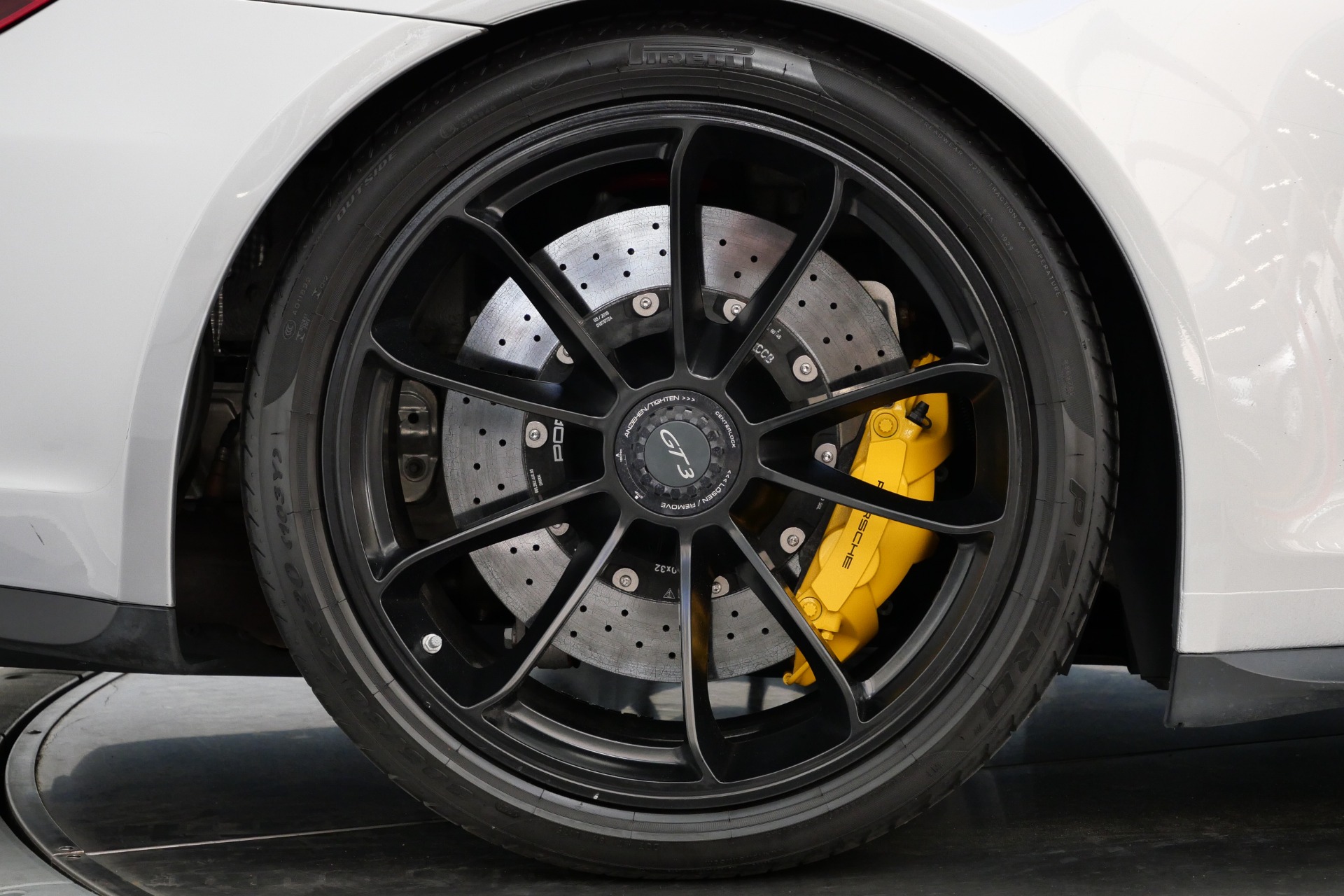 2018 911 GT3 -6 Speed Manual, Carbon Buckets, Carbon Brakes picture #8