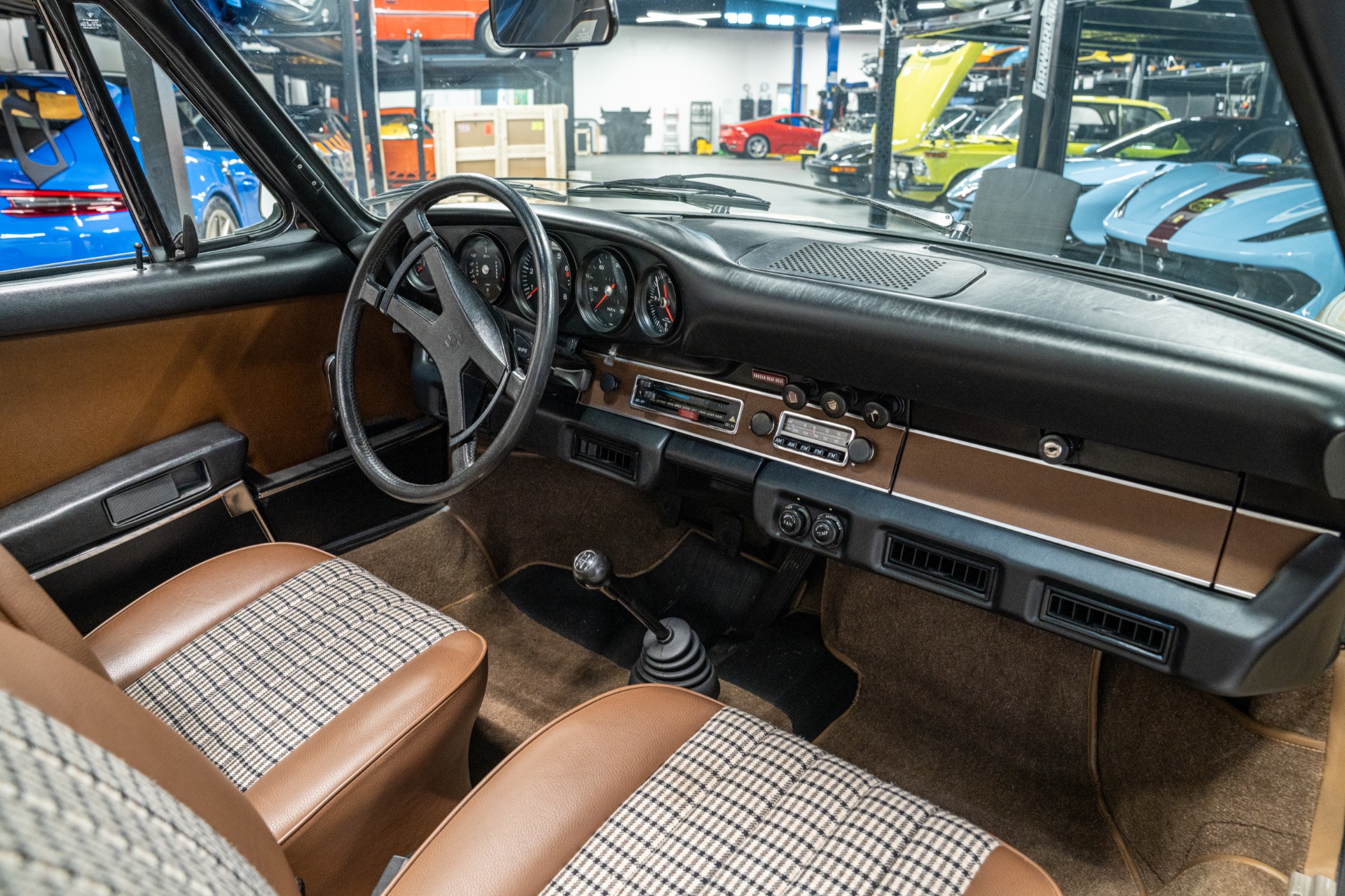 1973 911 1973.5 T Targa, Rebuilt Engine, Documented, Excellent picture #11