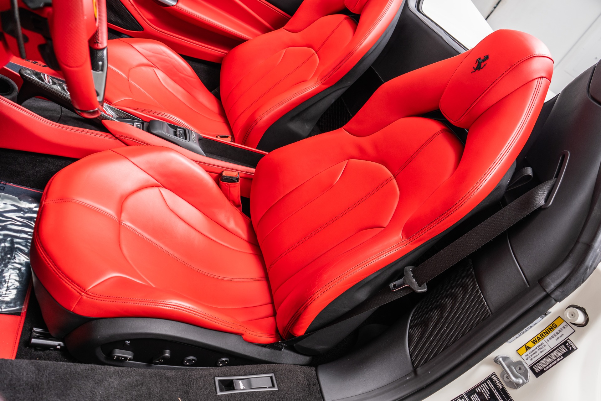2023 F8 Spider -Low Miles, Two-Tone Paint, Carbon Driving Zone, Passenger Display picture #23