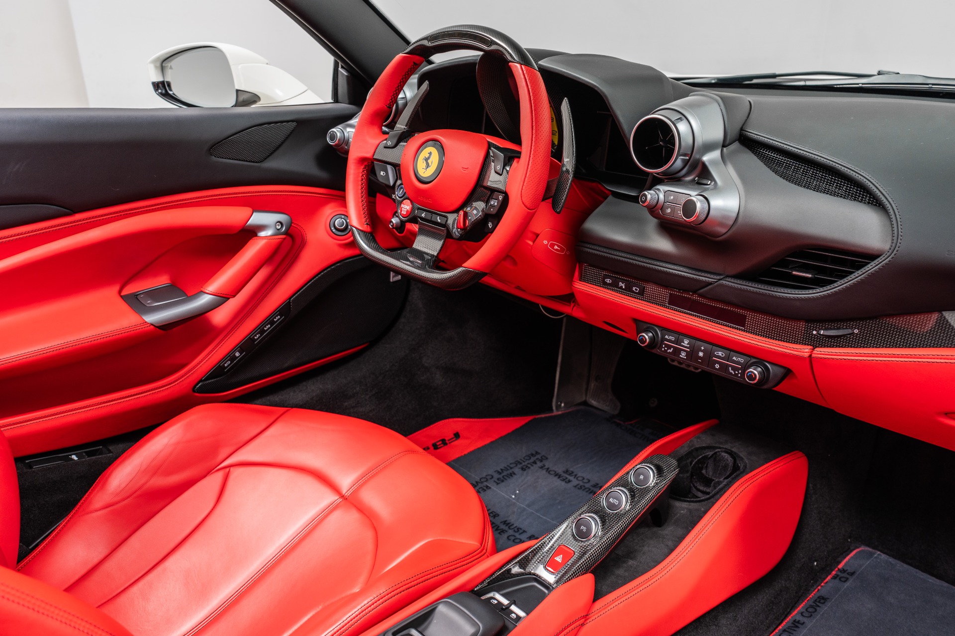 2023 F8 Spider -Low Miles, Two-Tone Paint, Carbon Driving Zone, Passenger Display picture #25