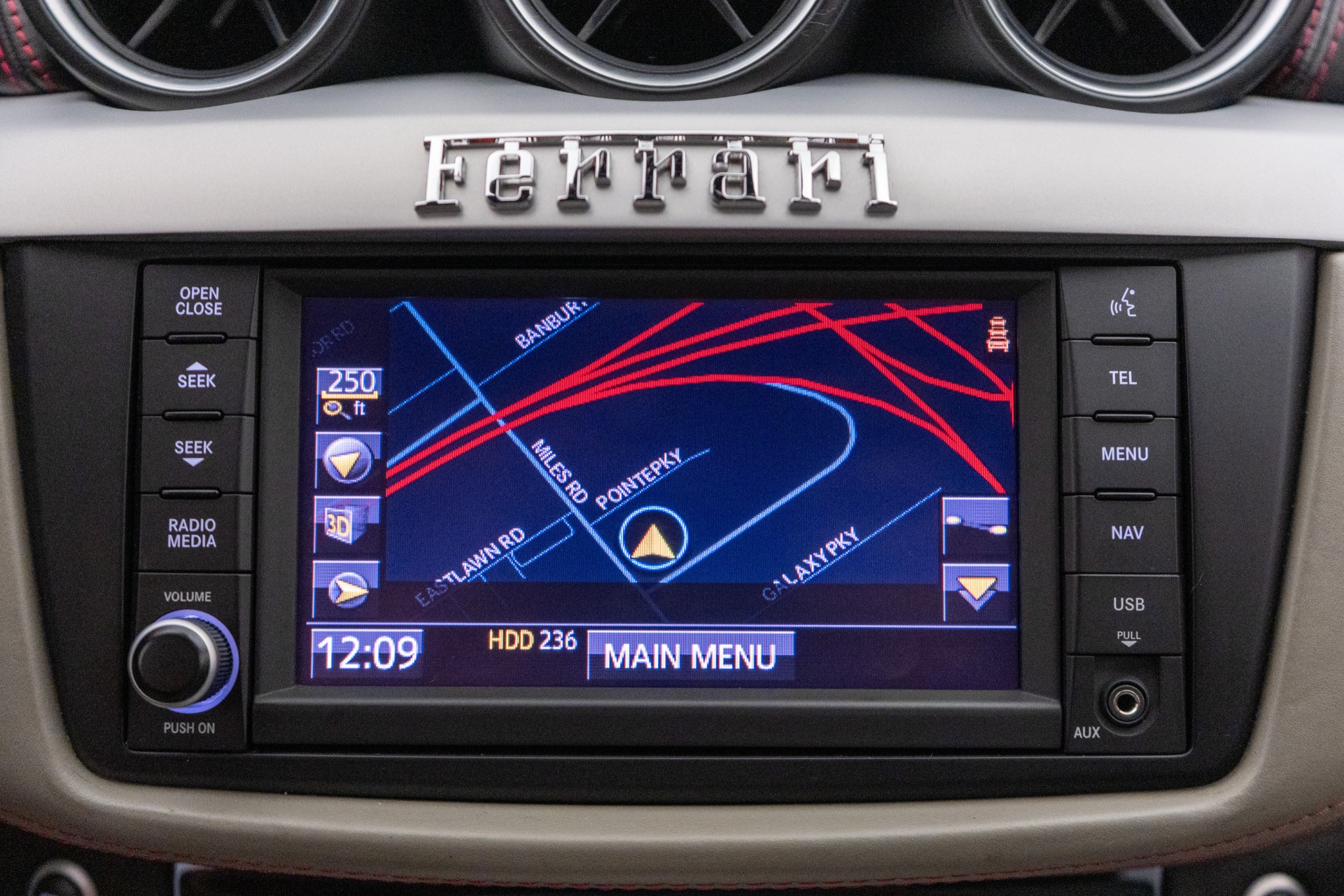 2014 FF -Diamond Quilted Seats, V12 Power picture #15