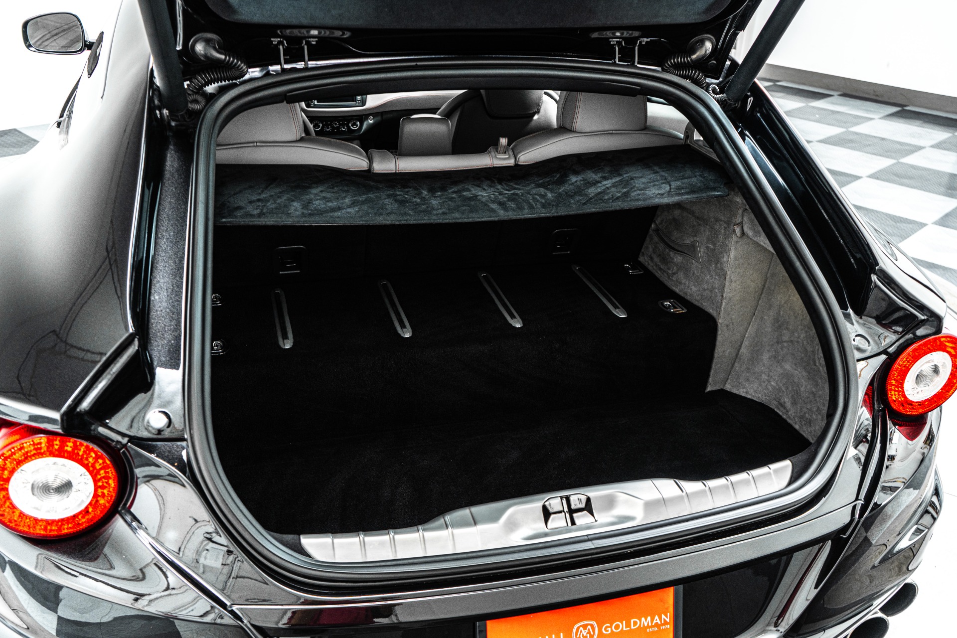 2014 FF -Diamond Quilted Seats, V12 Power picture #17
