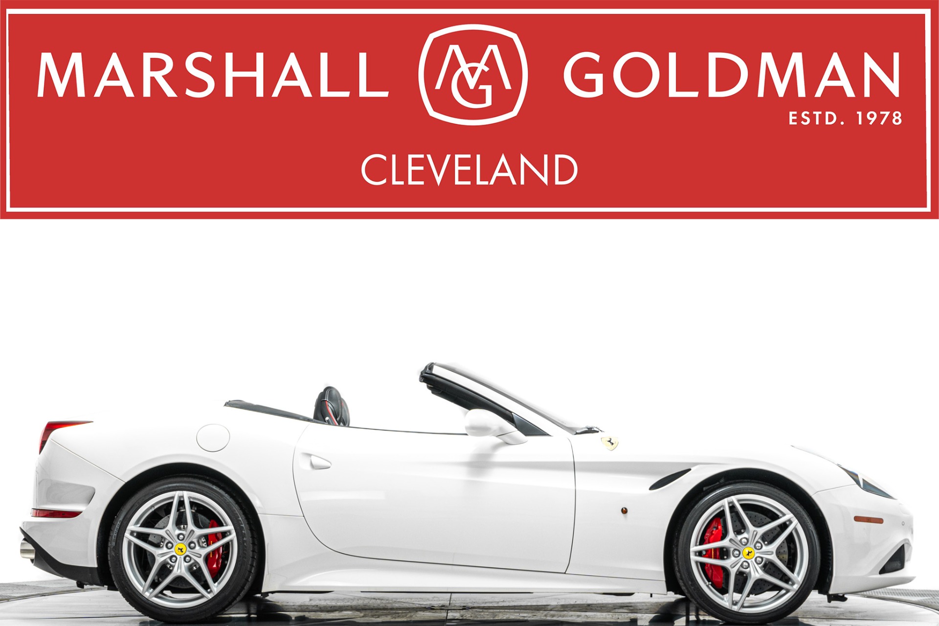 2016 Ferrari California T -$257K MSRP, Ventilated Seats, Carbon Fiber Driving Zone