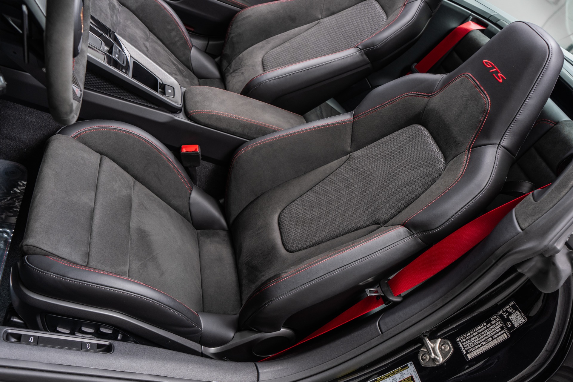2026 911 Targa 4 GTS -Premium Package, 532 Horsepower picture #22