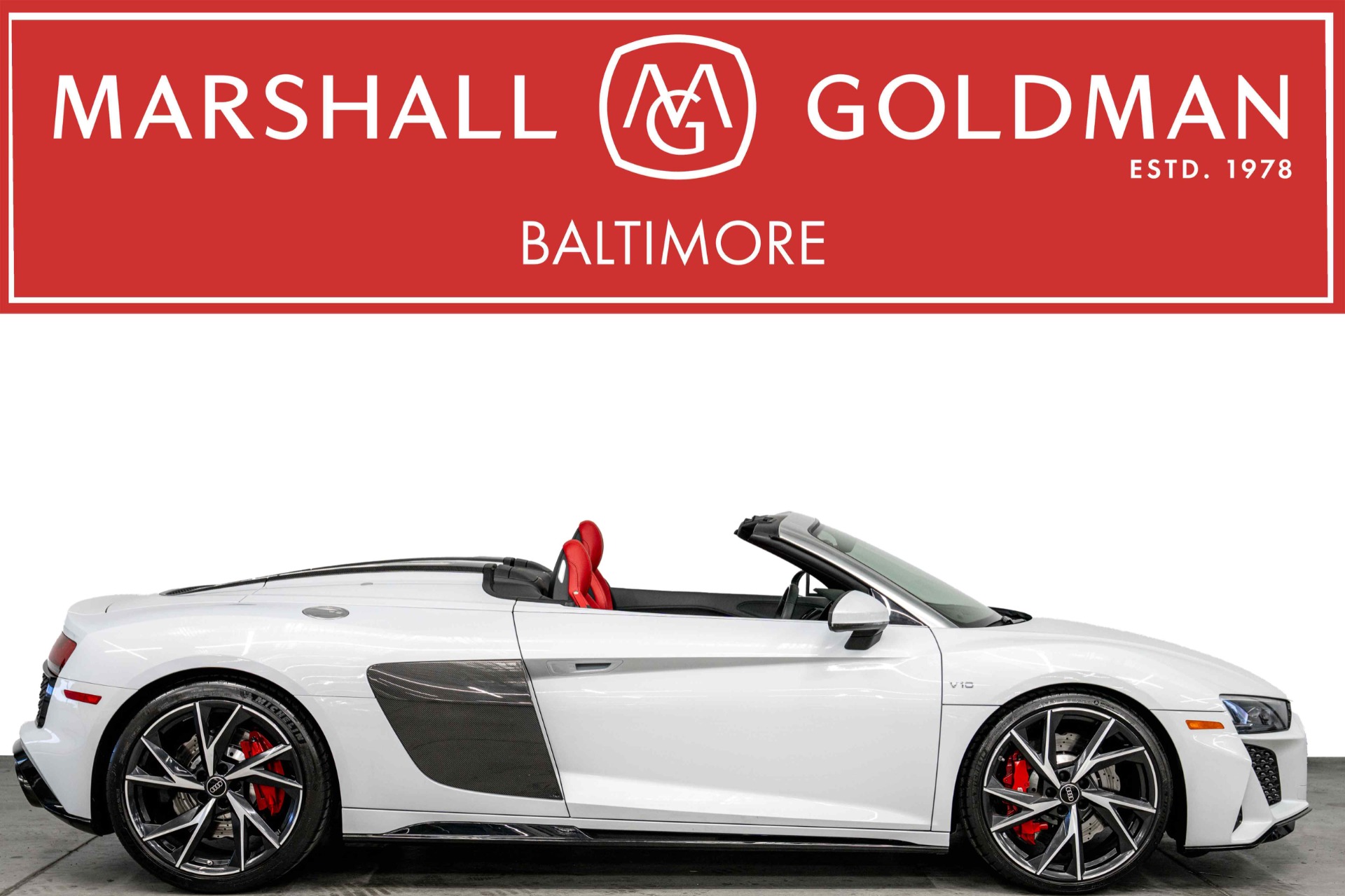 Suzuka Gray Metallic 2023 Audi R8 Convertible Rear-Wheel Drive 7-Speed Automatic