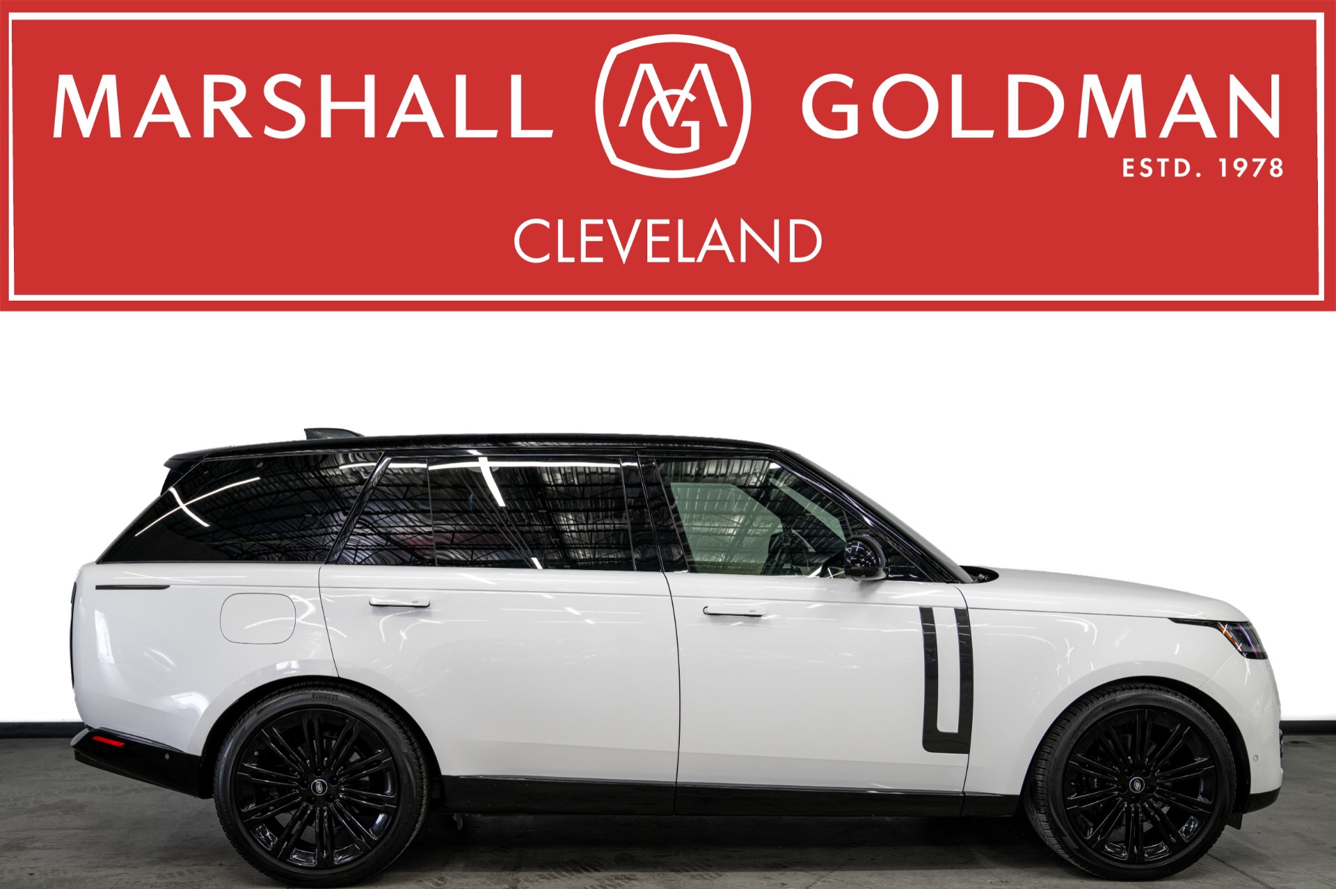 2023 Land Rover Range Rover SE