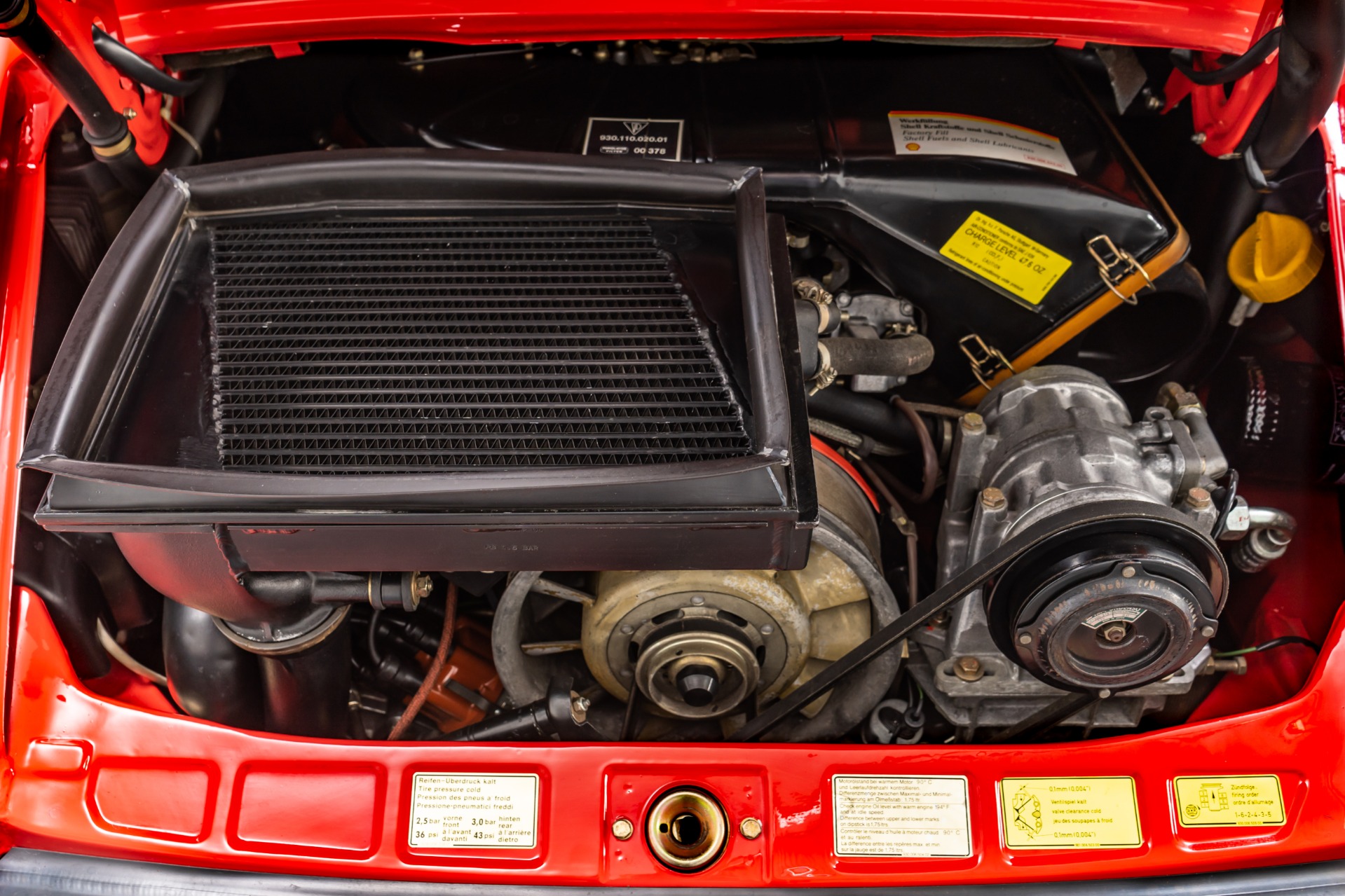 Used-1988-Porsche-911-Turbo-Slantnose-Cabriolet-1611002347.jpg