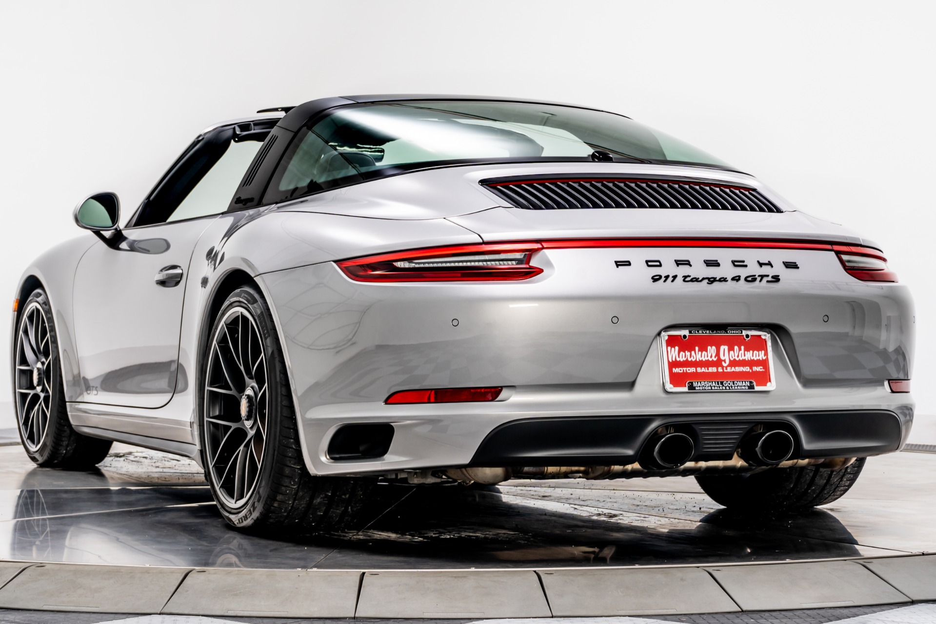 シャルページ Used 2018 Porsche 911 Targa 4 GTS Convertible Only 1600
