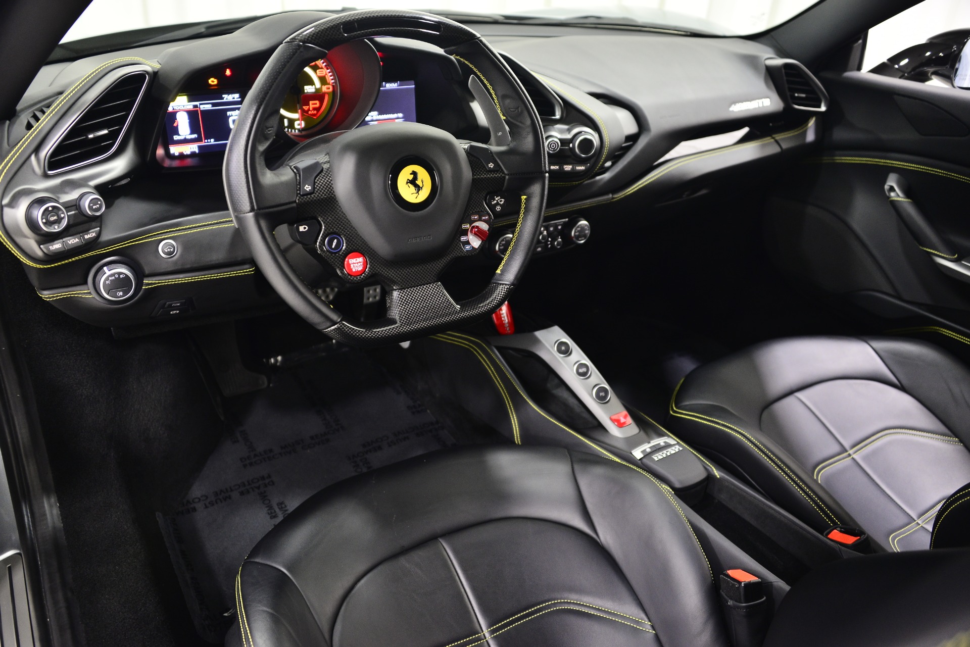 Ferrari 488 GTB - MotorVault