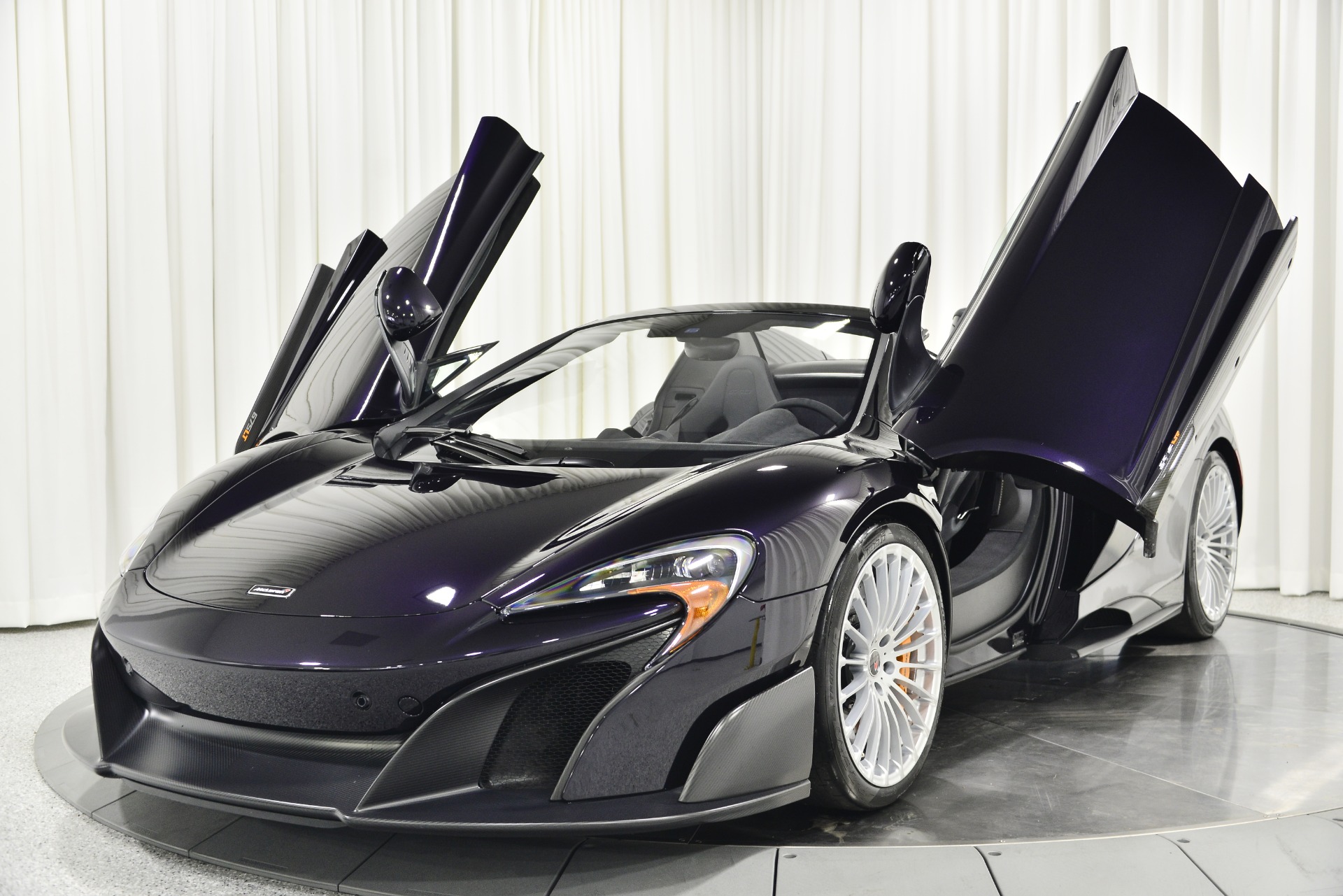 Used 2016 McLaren 675LT Spyder in Amethyst Black For Sale (Sold