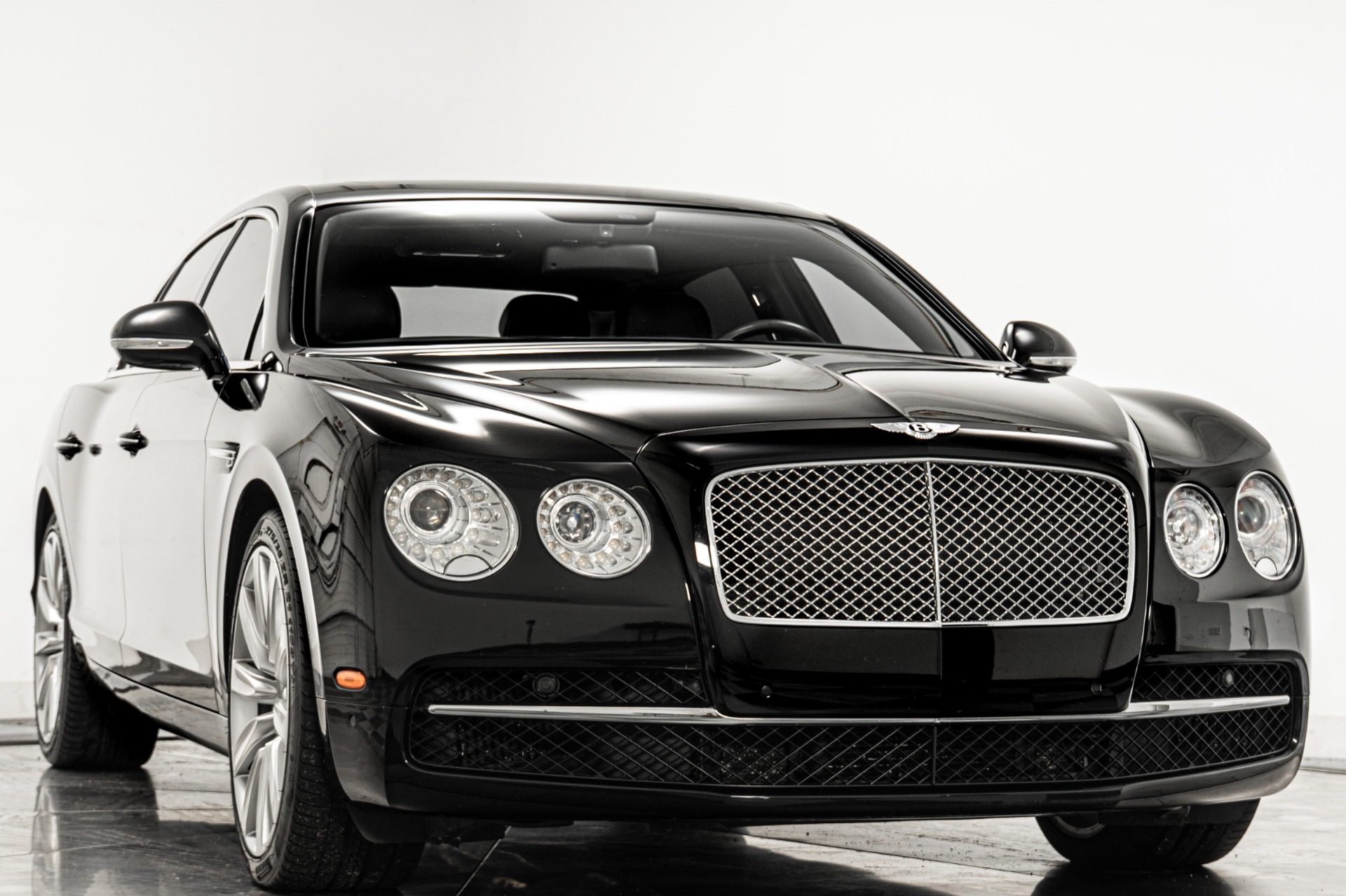 2015 Bentley Flying Spur W12 photo 3