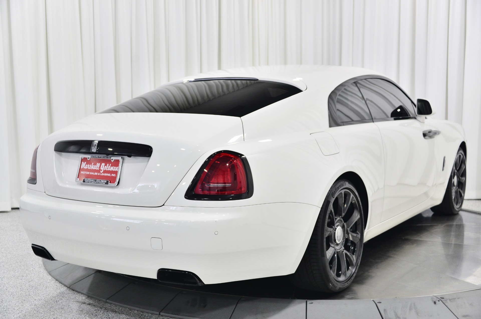 Chóng mặt với sự thay đổi của chiếc RollsRoyce Wraith từng thuộc sở hữu  của ông chủ Trung Nguyên