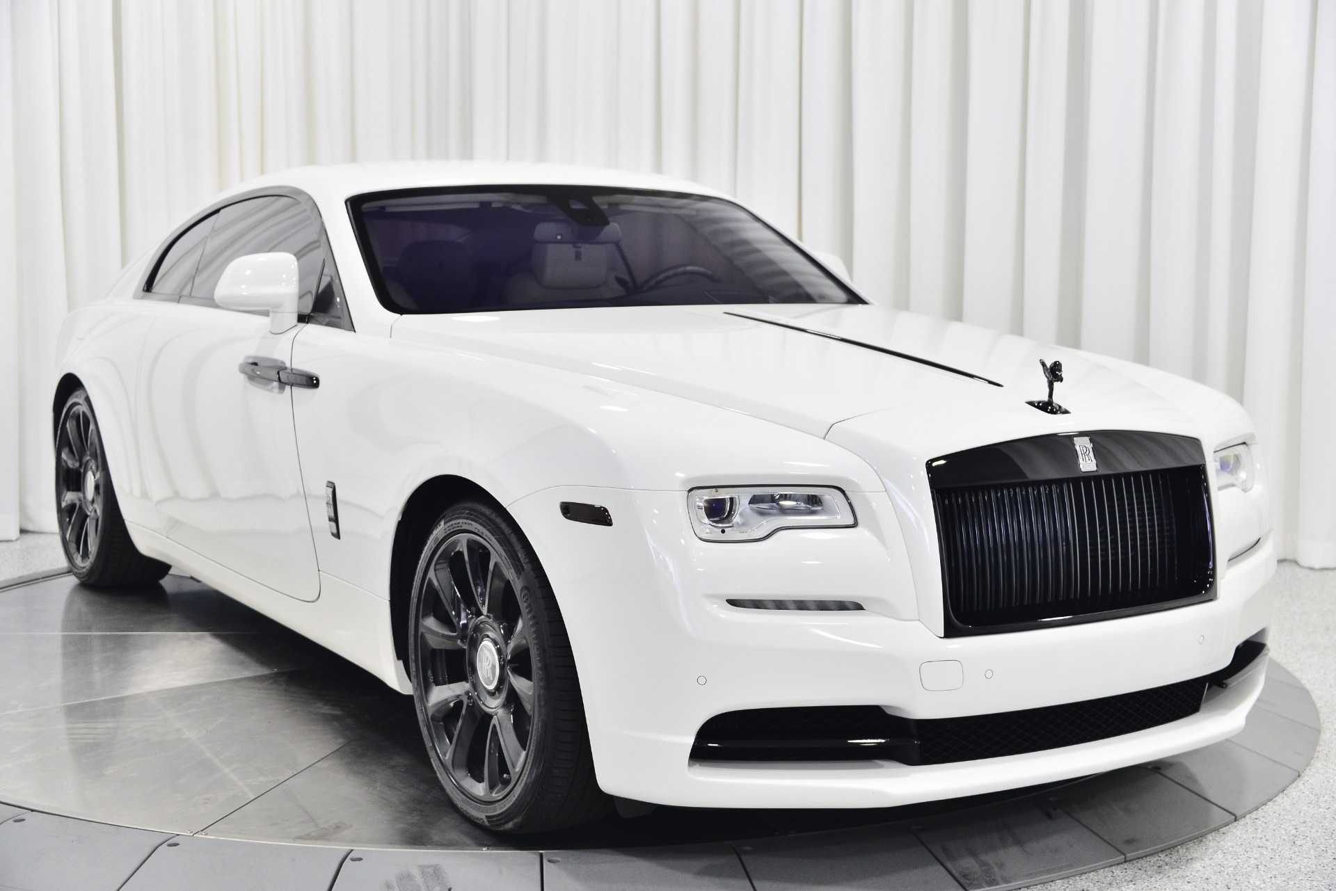 PreOwned 2018 RollsRoyce Wraith For Sale Special Pricing  McLaren  Greenwich Stock UX87027