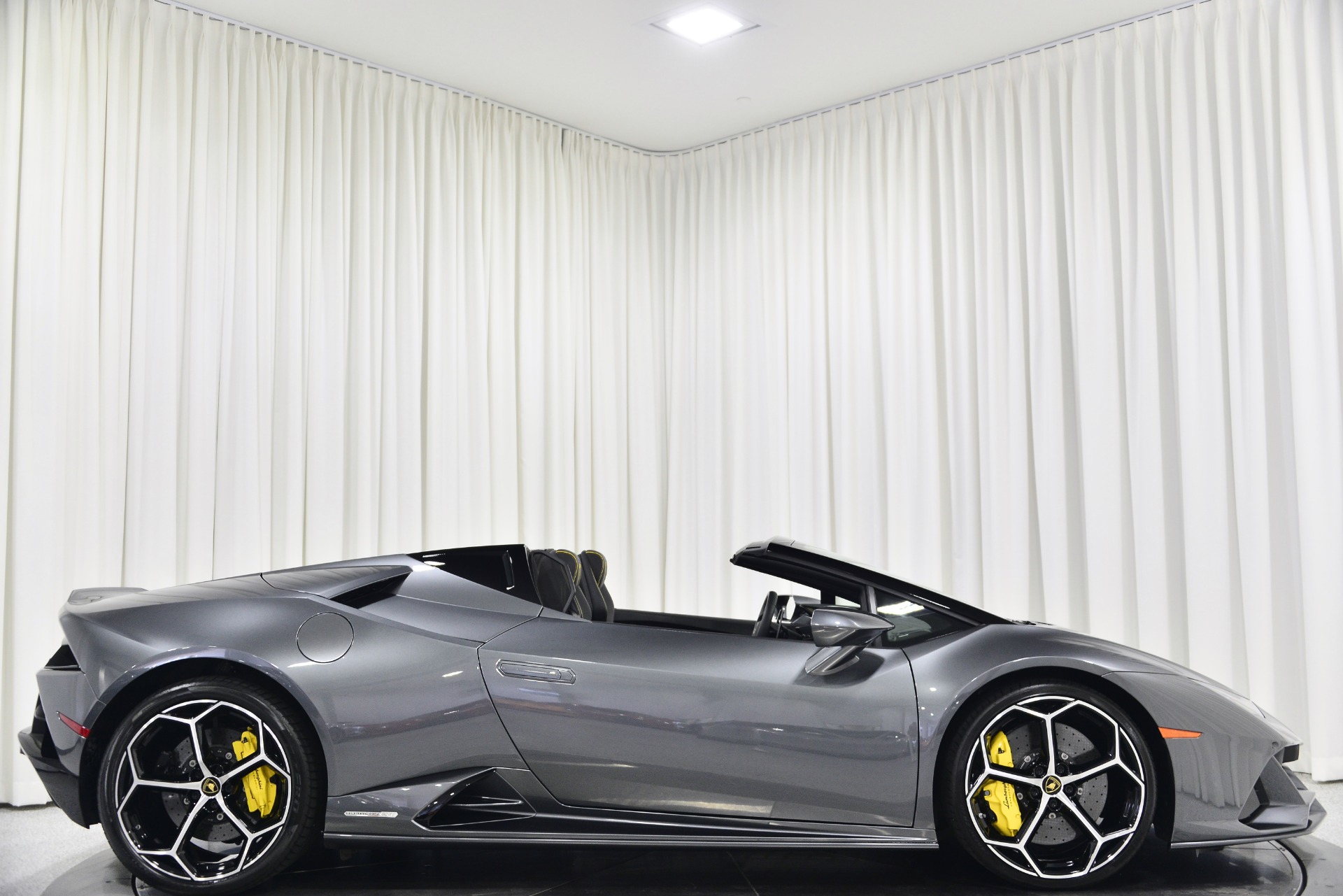 Used 2020 Lamborghini Huracan LP 640-4 EVO Spyder For Sale