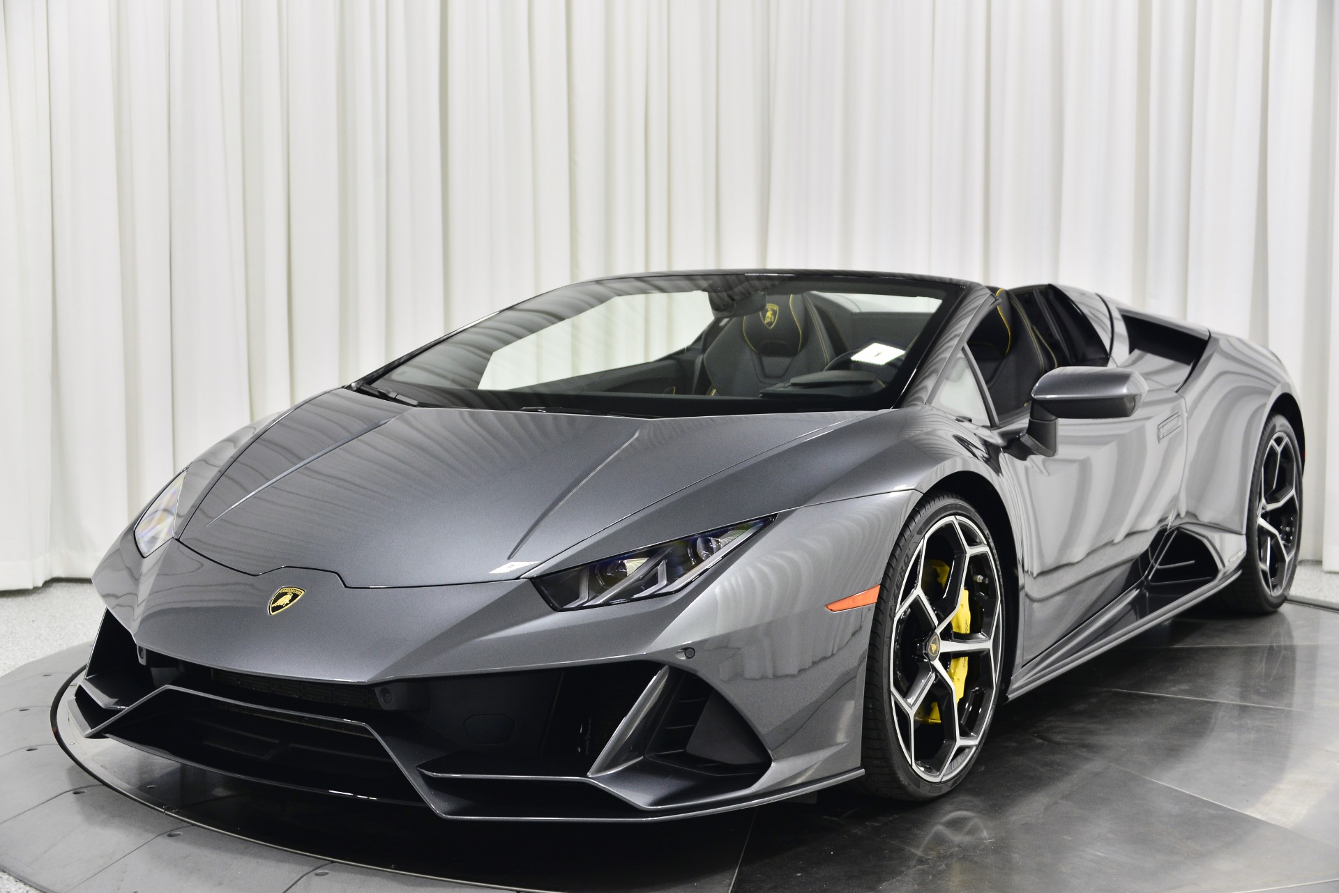Used 2020 Lamborghini Huracan LP 640-4 EVO Spyder in Grigio Lynx