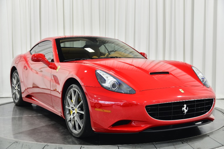 Used 2010 Ferrari California in Rosso Corsa For Sale (Sold