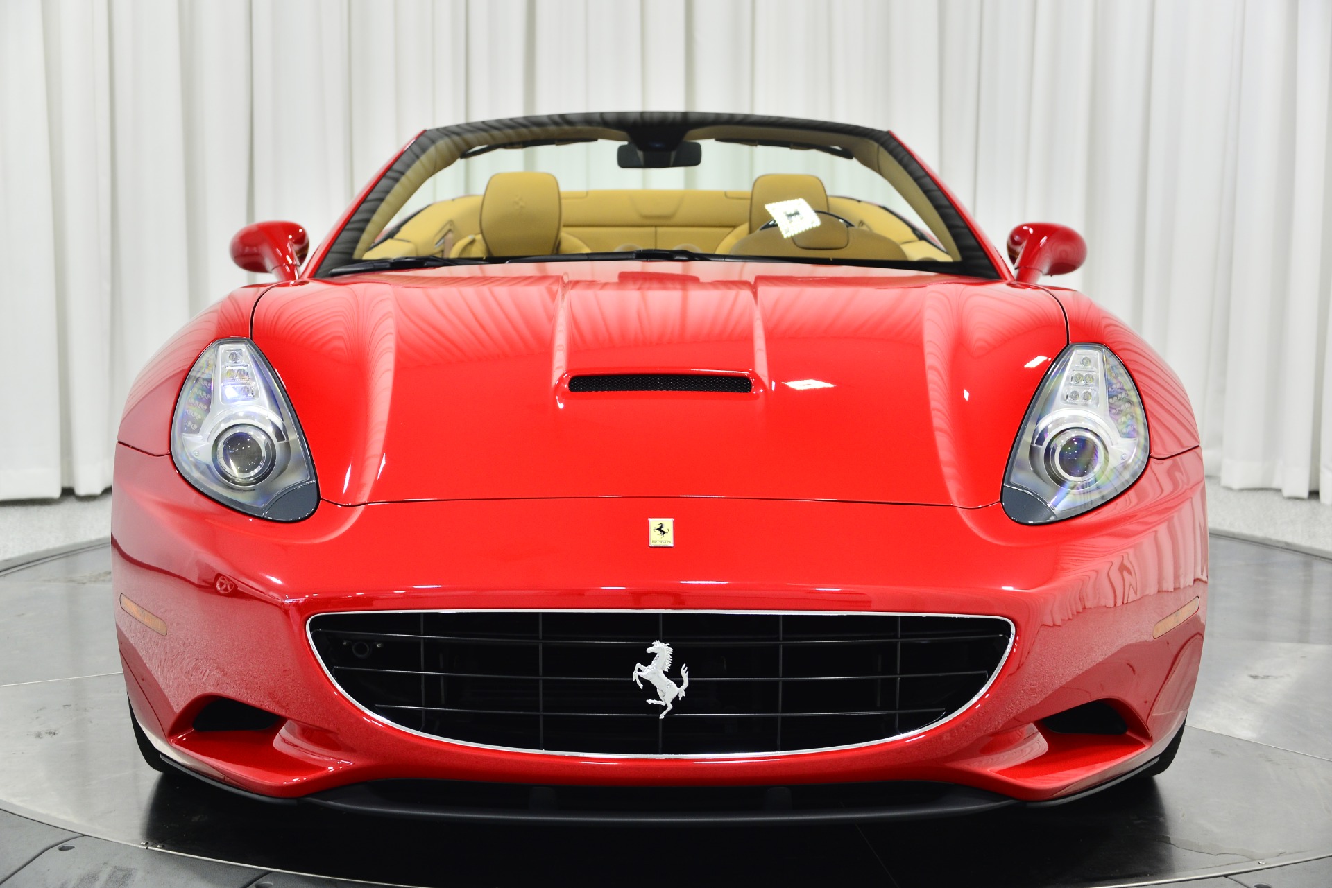 Used 2010 Ferrari California in Rosso Corsa For Sale (Sold