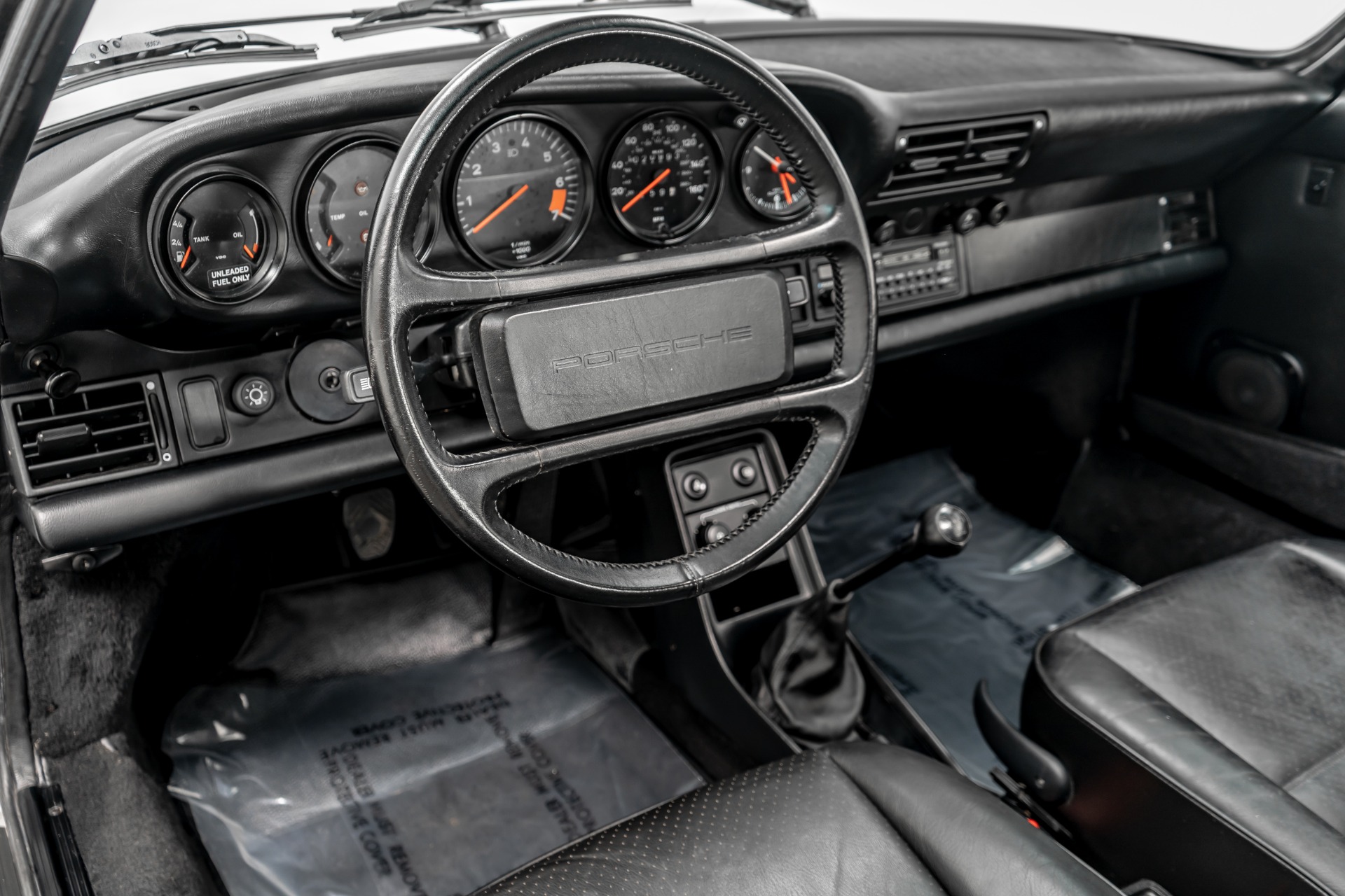 White LINCOLN CONTINENTAL Mini Steering Wheel Keyring 1966 1967 1968 1969 1970 
