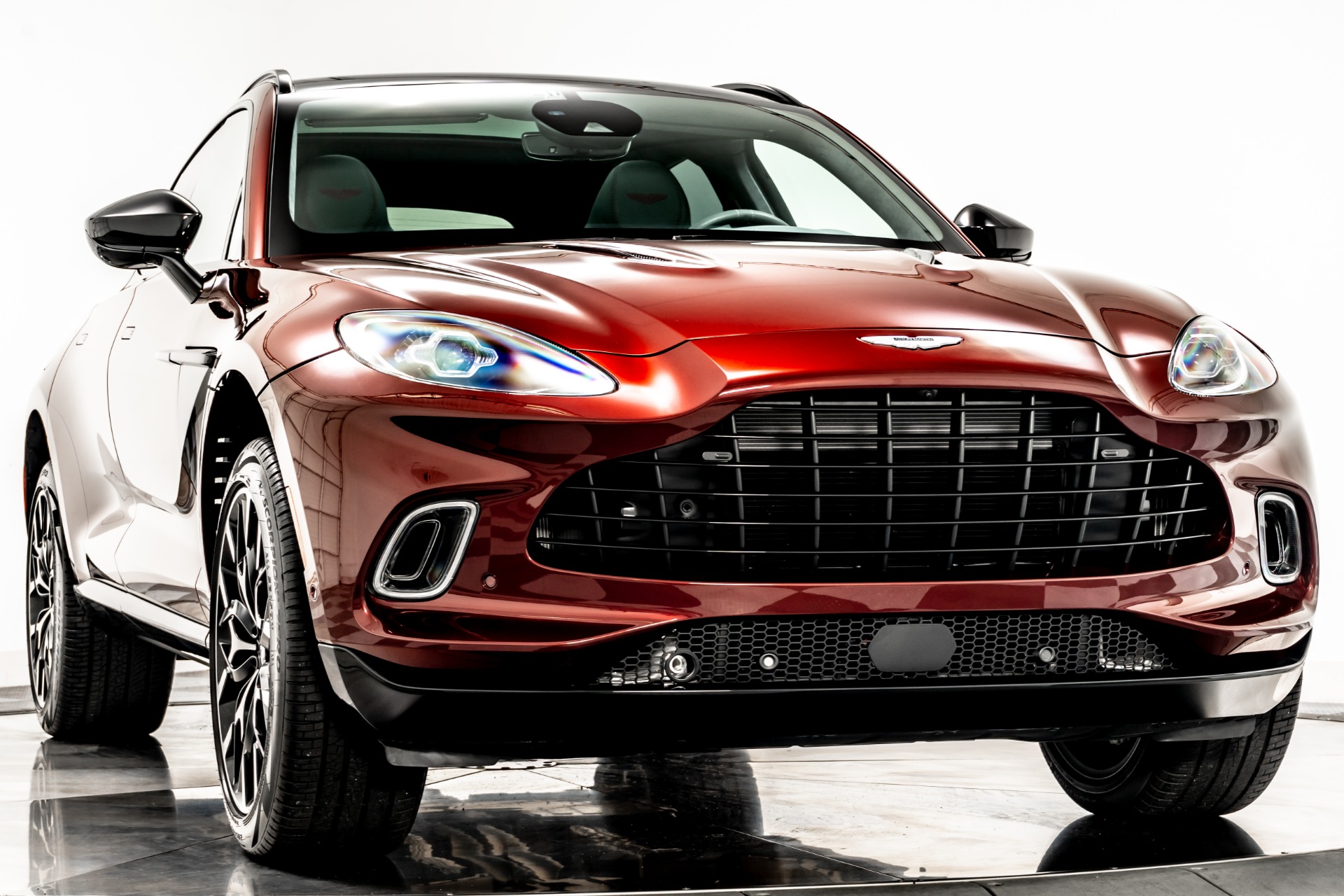 Aston Martin DBX セーフティカー 2021 2021 Aston Martin DBX First Drive Review