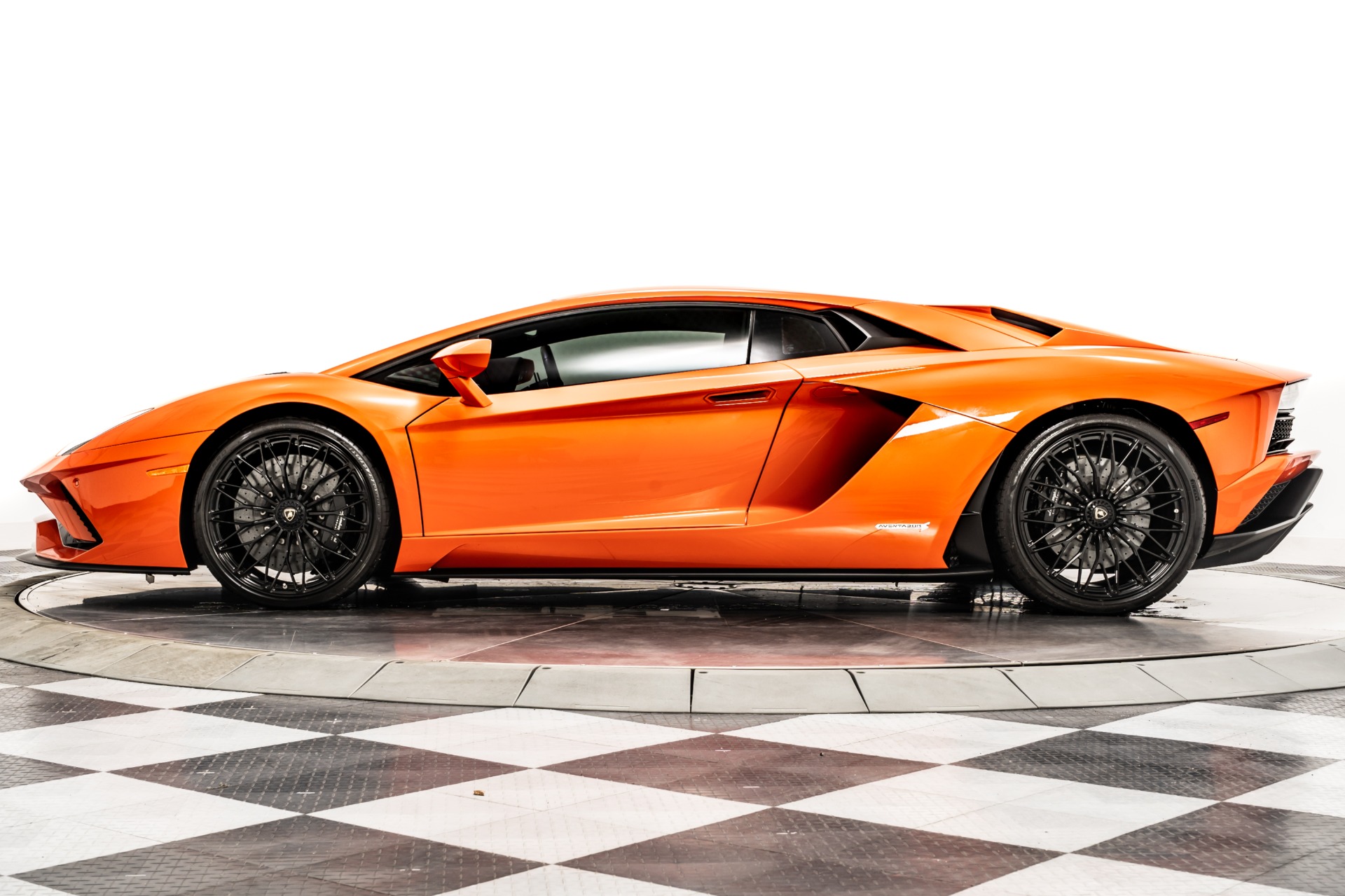 Big orange Lamborghini - Supreme Auto Service Pte Ltd