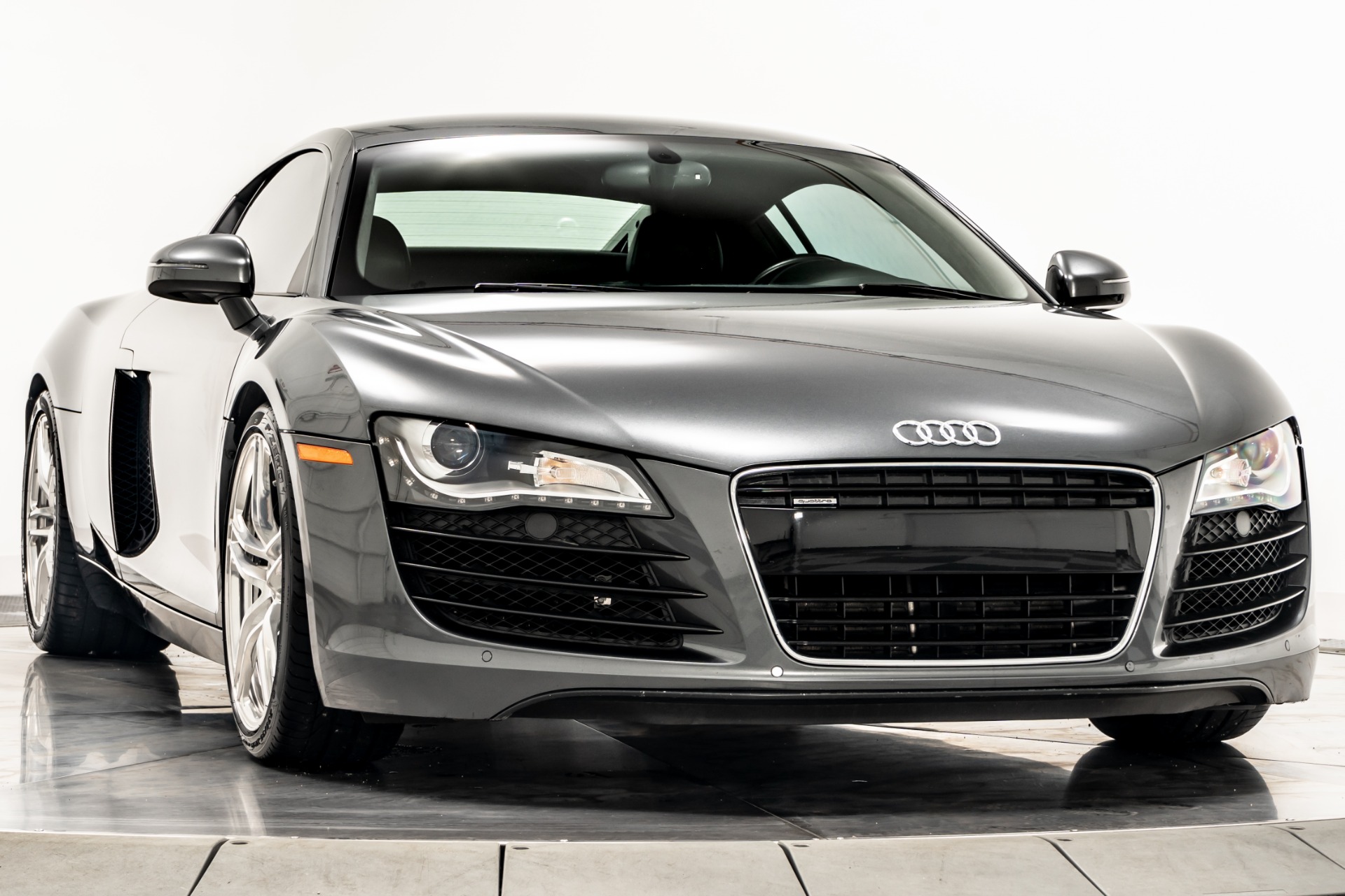 Audi R8 Charcoal Grey