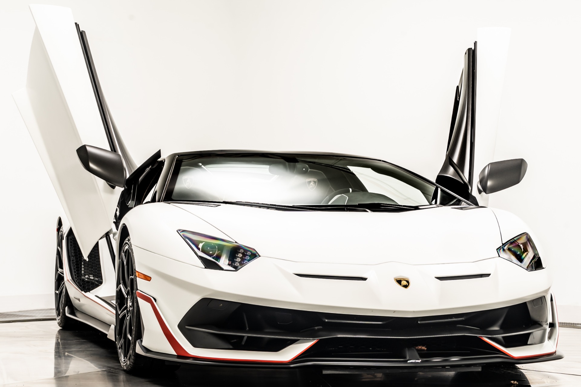 Used 2020 Lamborghini Aventador LP 770-4 SVJ Roadster in Bianco