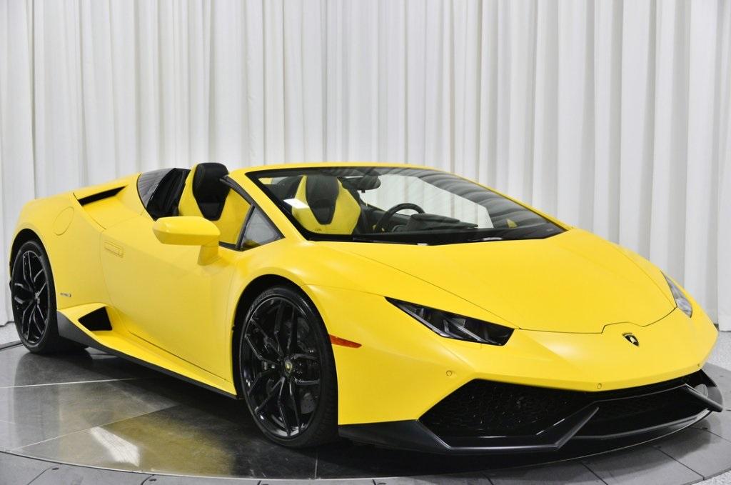 Used 2017 Lamborghini Huracan LP 610-4 Spyder in Giallo Horus For