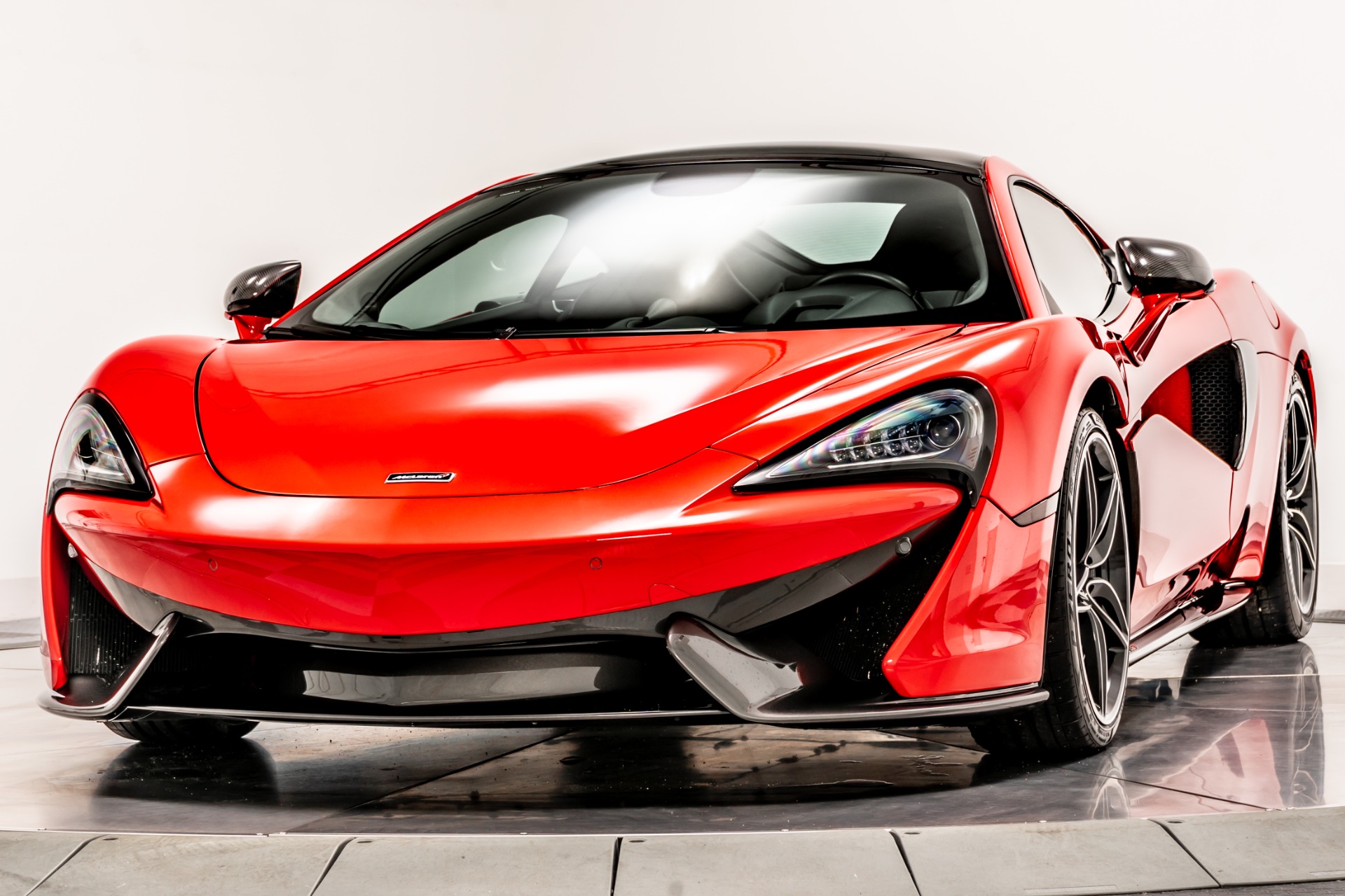 Used 2017 McLaren 570GT in Vermillion Red For Sale (Sold