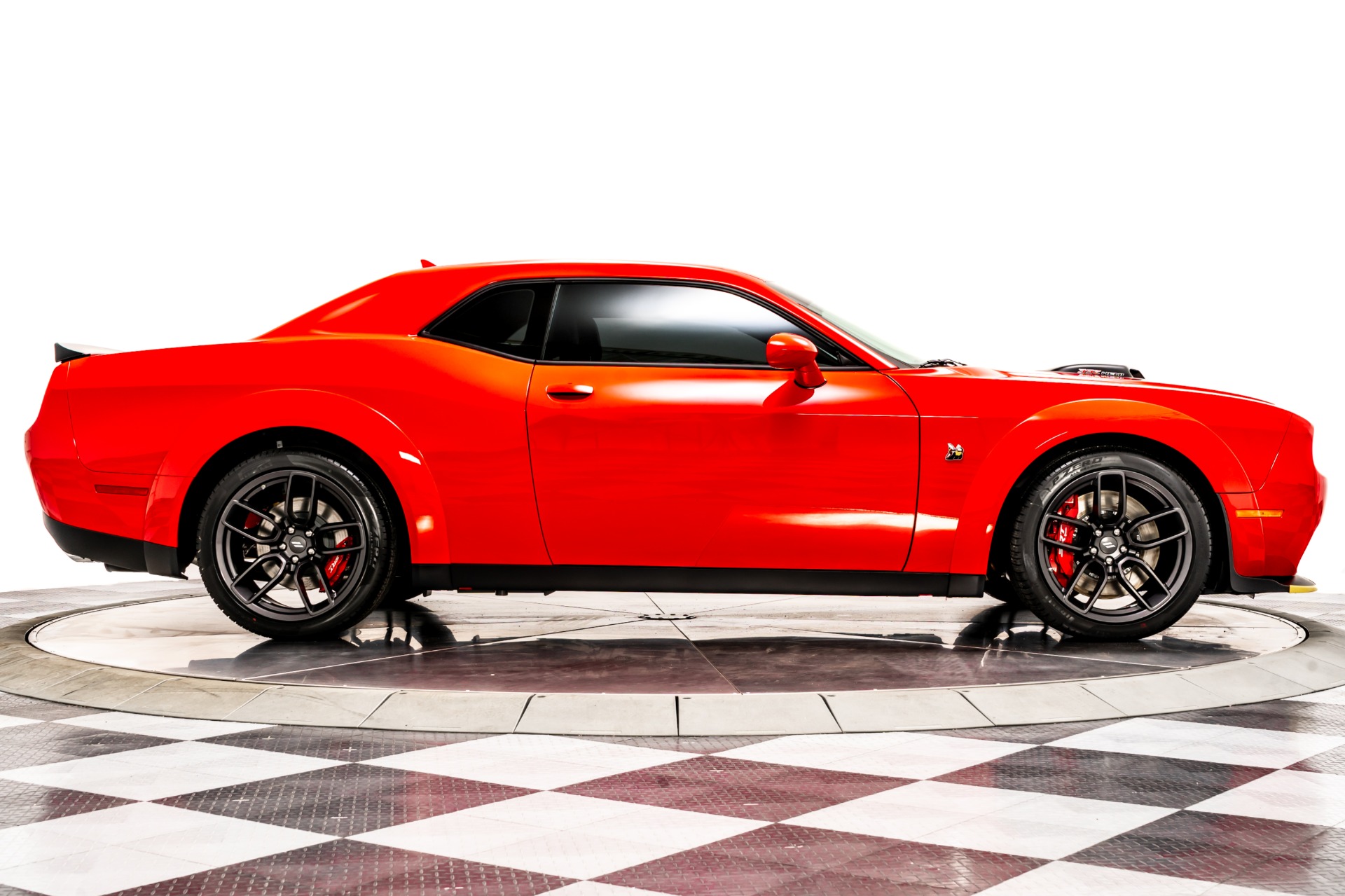 ホットウィール DODGE CHALLENGER R/T SCAT PACK 1/18 Dodge Challenger R/T Scat Pack Widebody '22 (Metallic